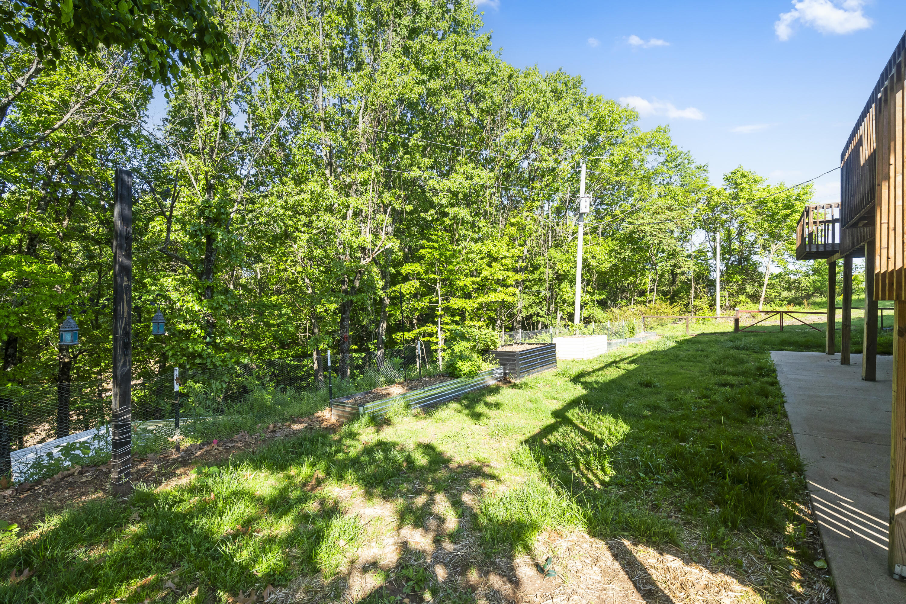408 Meadowlark Road Property Photo 25