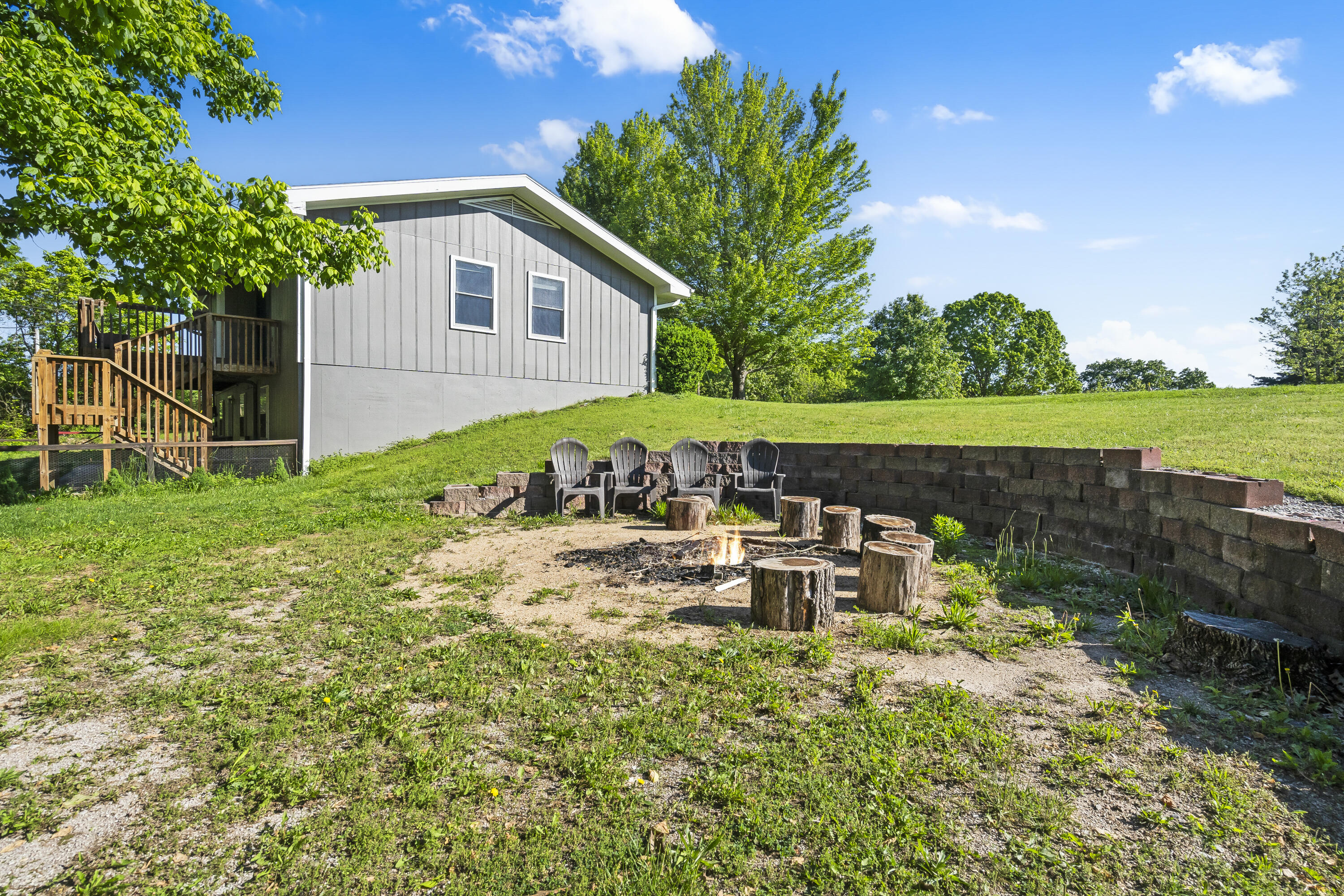 408 Meadowlark Road Property Photo 26