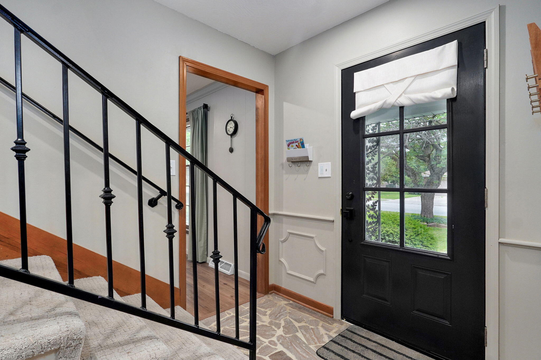 814 West Swan Street Property Photo 6