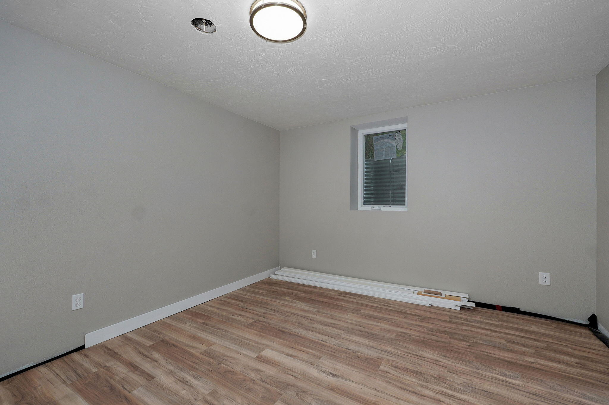 814 West Swan Street Property Photo 39