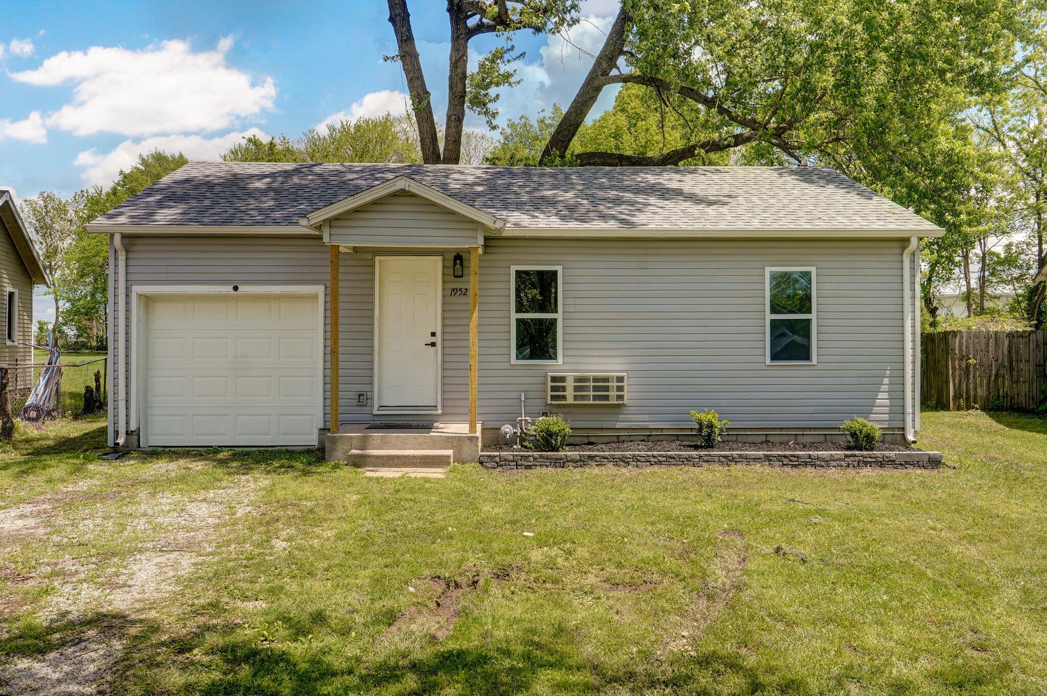 1952 North Old Orchard Avenue