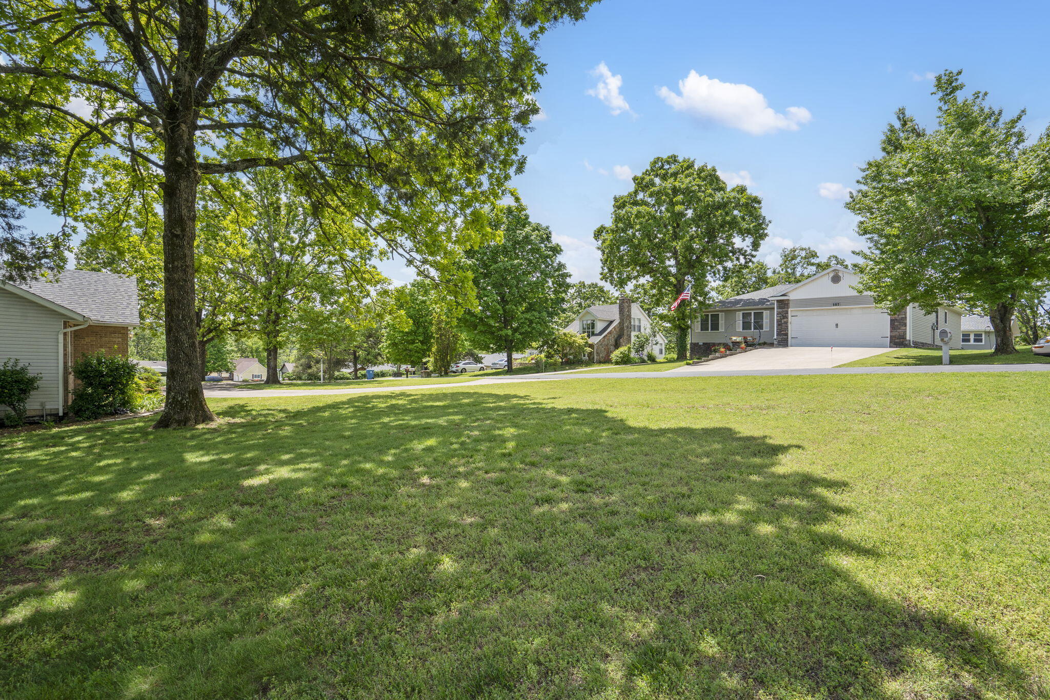 106 South Maple Street Property Photo 32