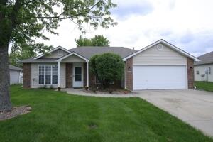 814 Clancy Court Property Photo 2