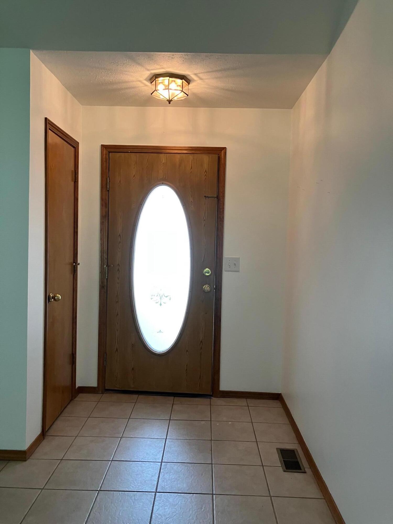 3735 West Edgewood Street Property Photo 5