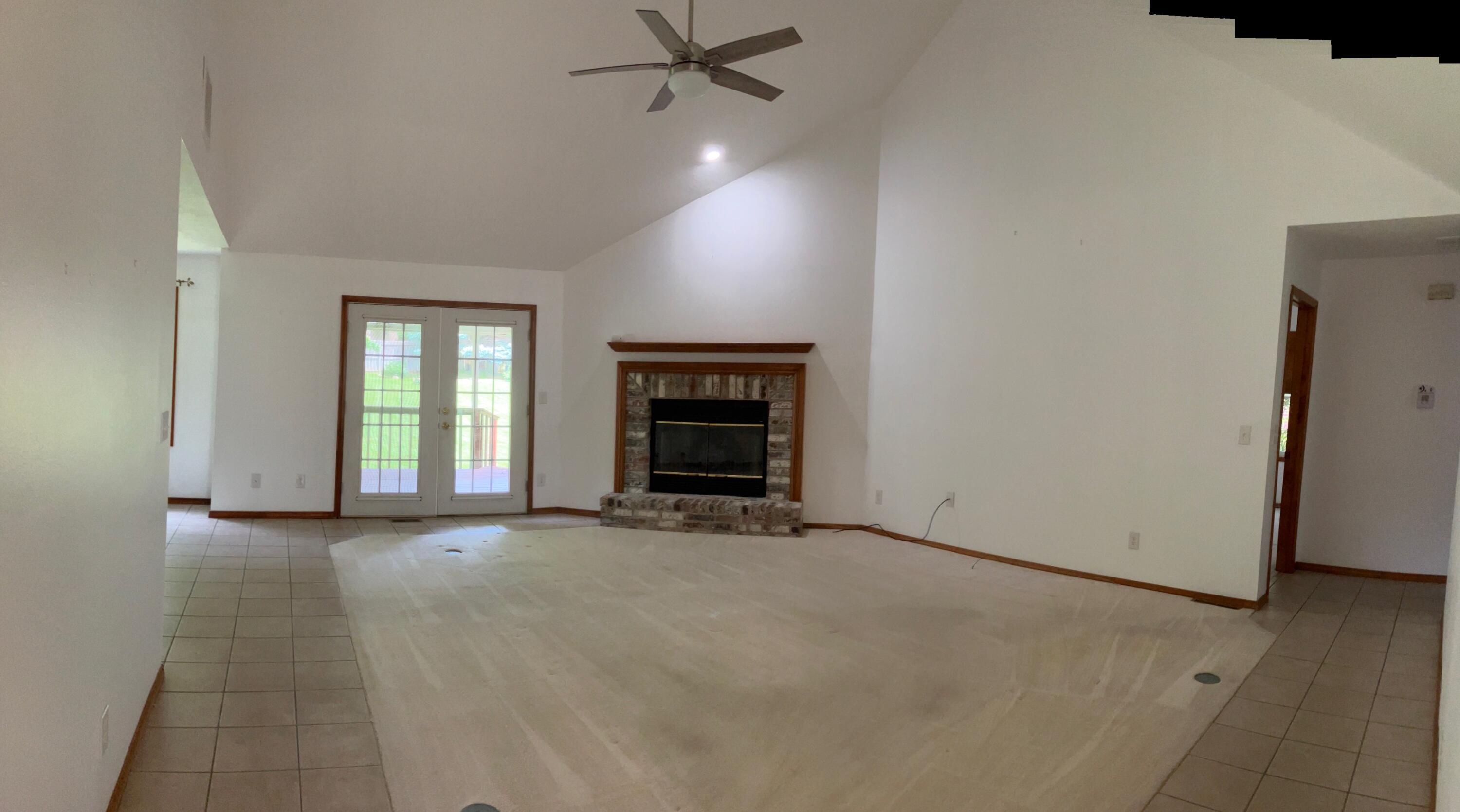 3735 West Edgewood Street Property Photo 6