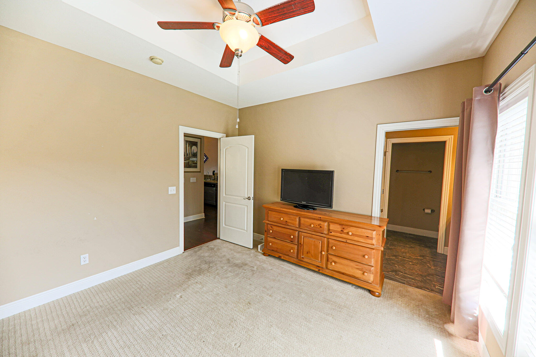134 Monte Christo Drive Property Photo 5