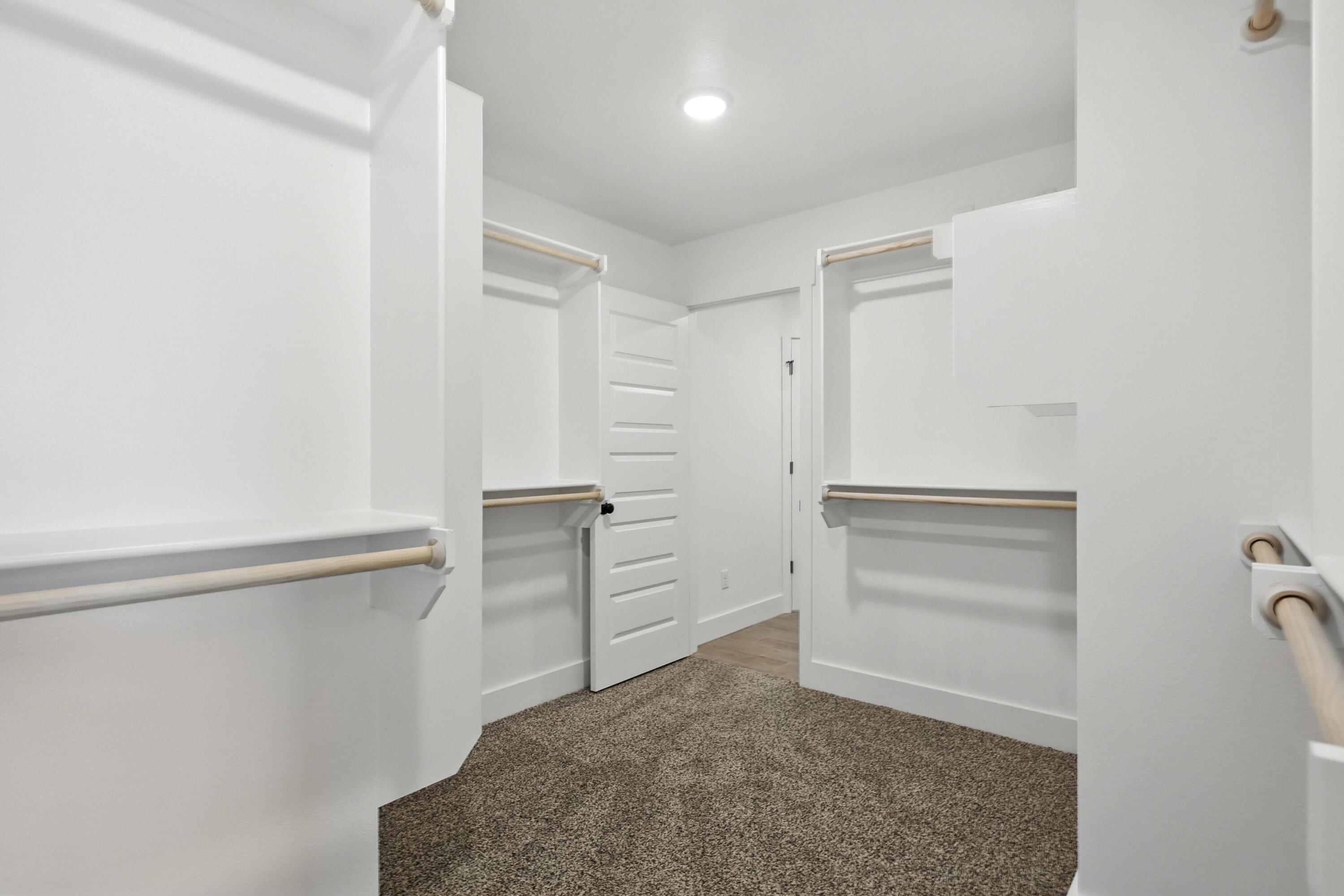 210 Belgian Blue Boulevard Property Photo 20
