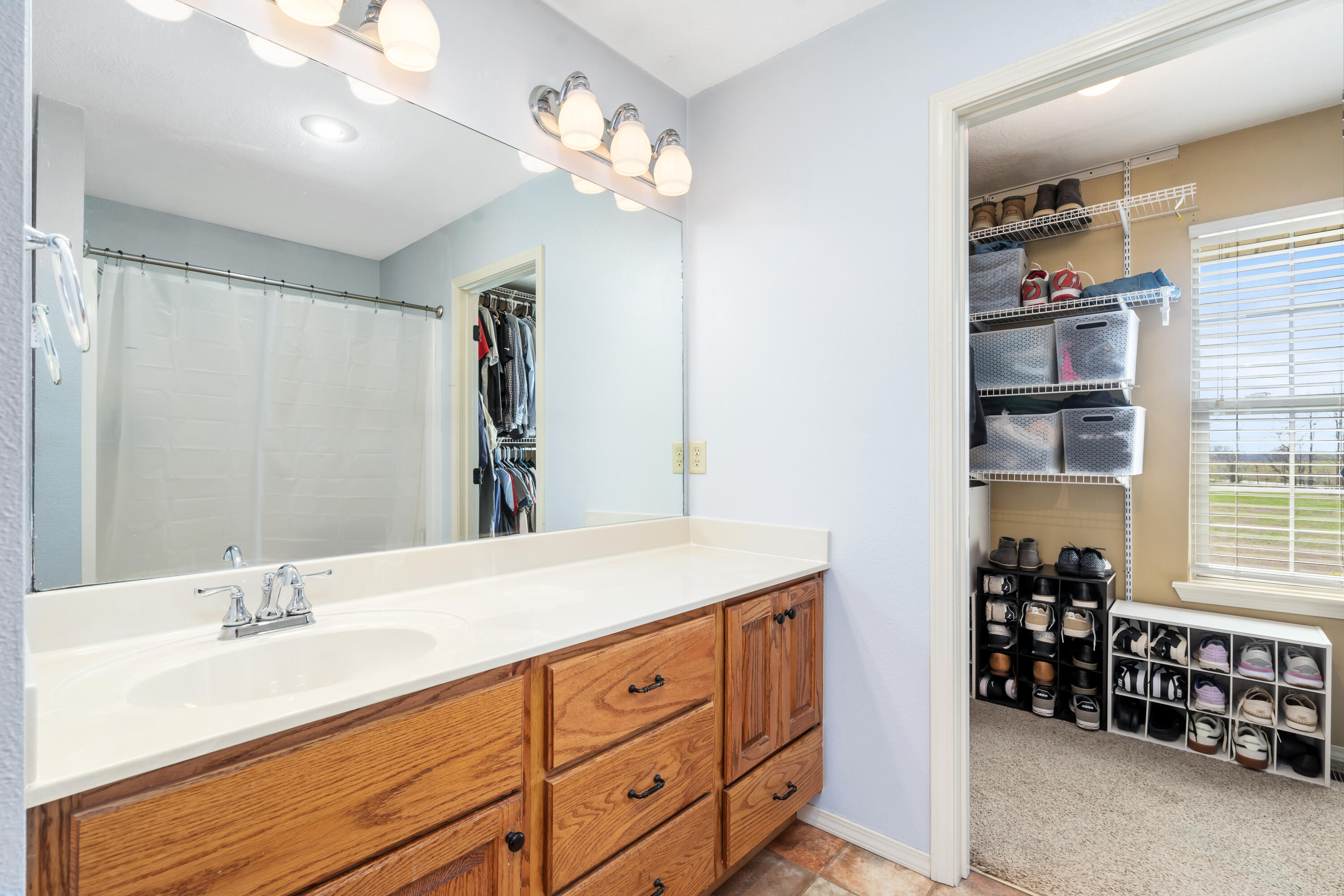 12048 North Farm Road 93 Property Photo 12