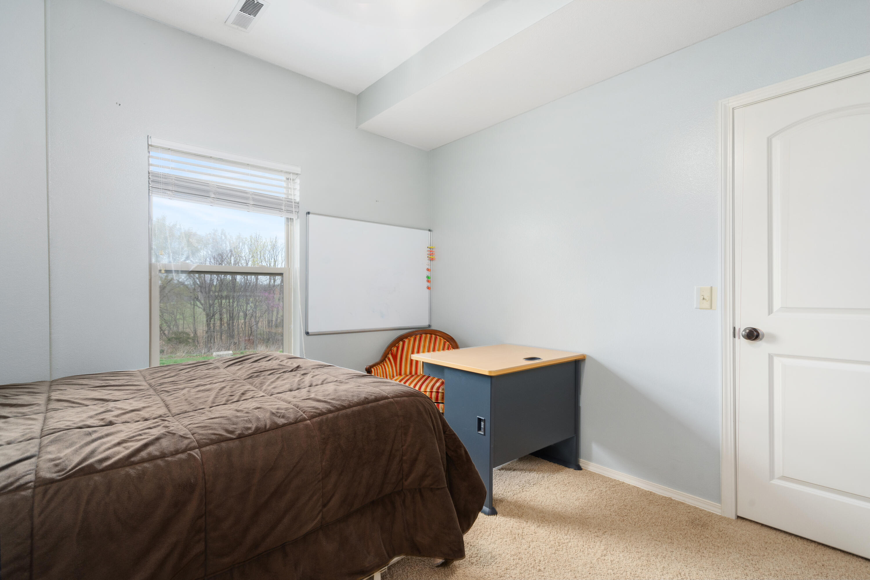 12048 North Farm Road 93 Property Photo 25
