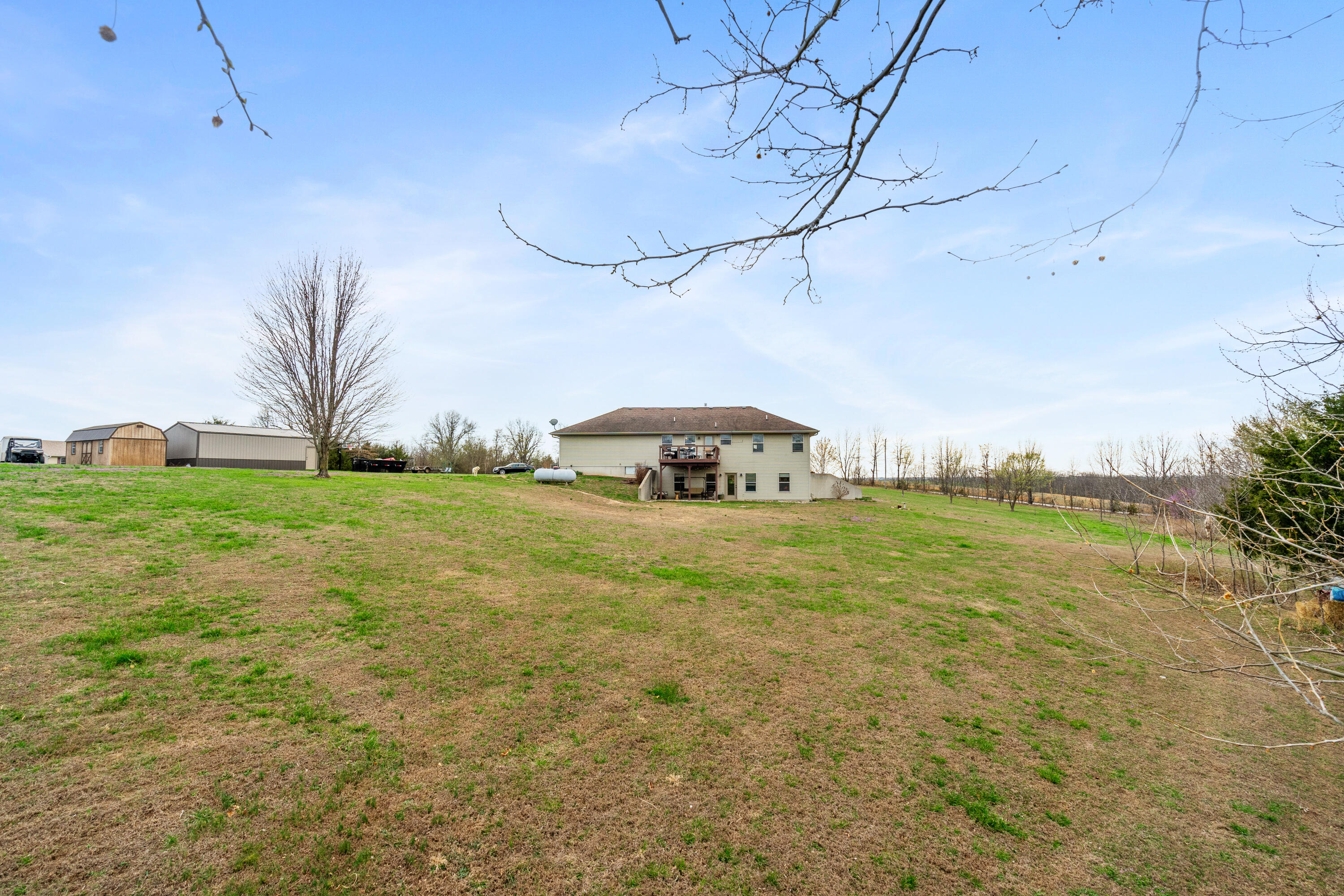 12048 North Farm Road 93 Property Photo 30