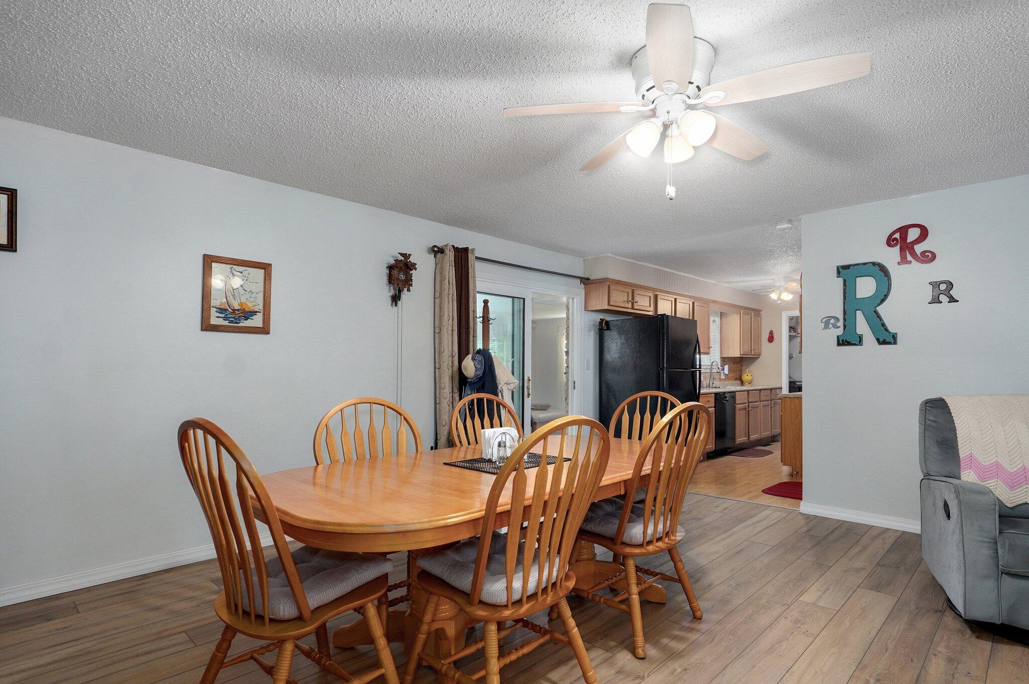 4232 West La Siesta Place Property Photo 9