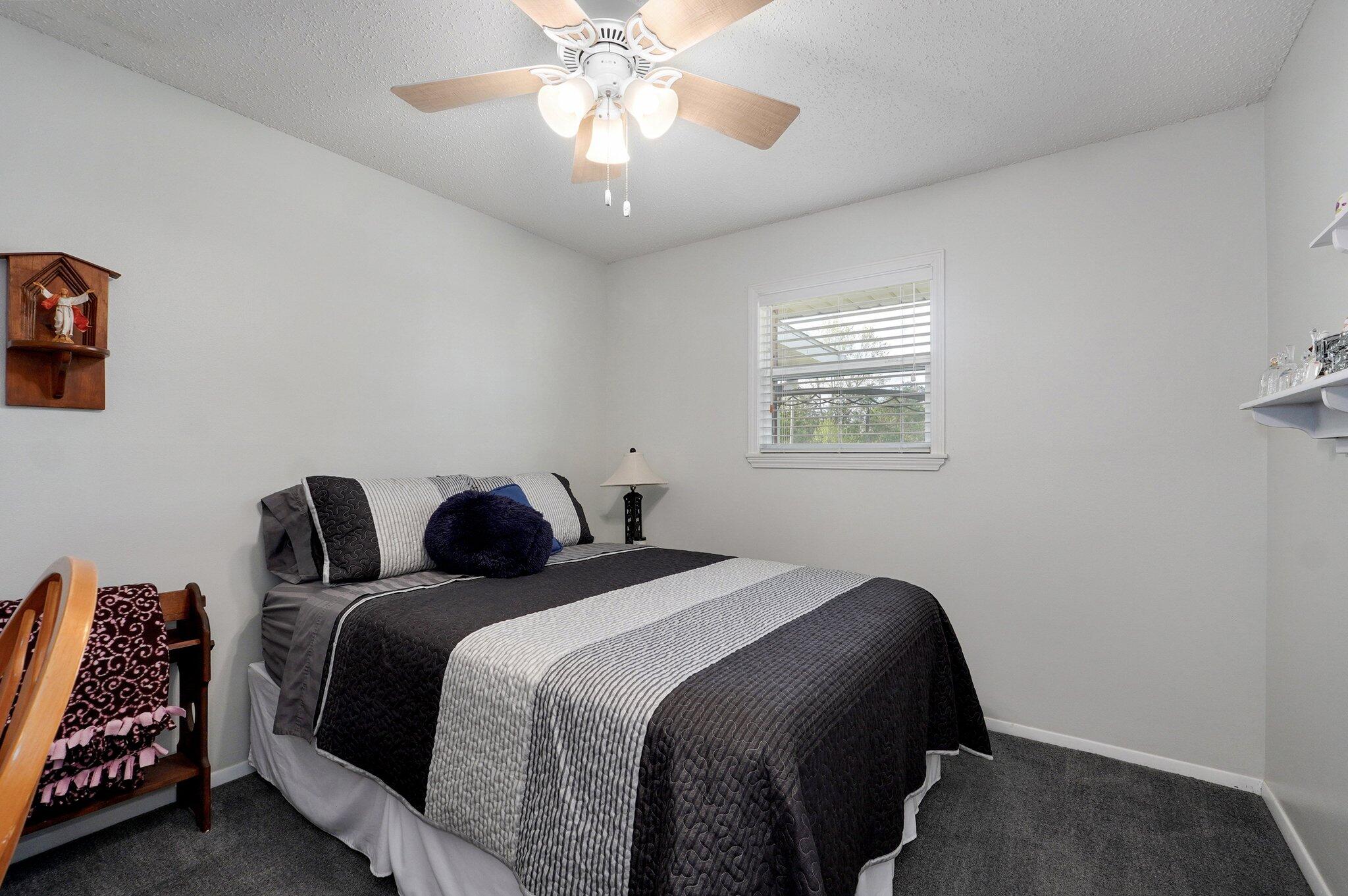 4232 West La Siesta Place Property Photo 18