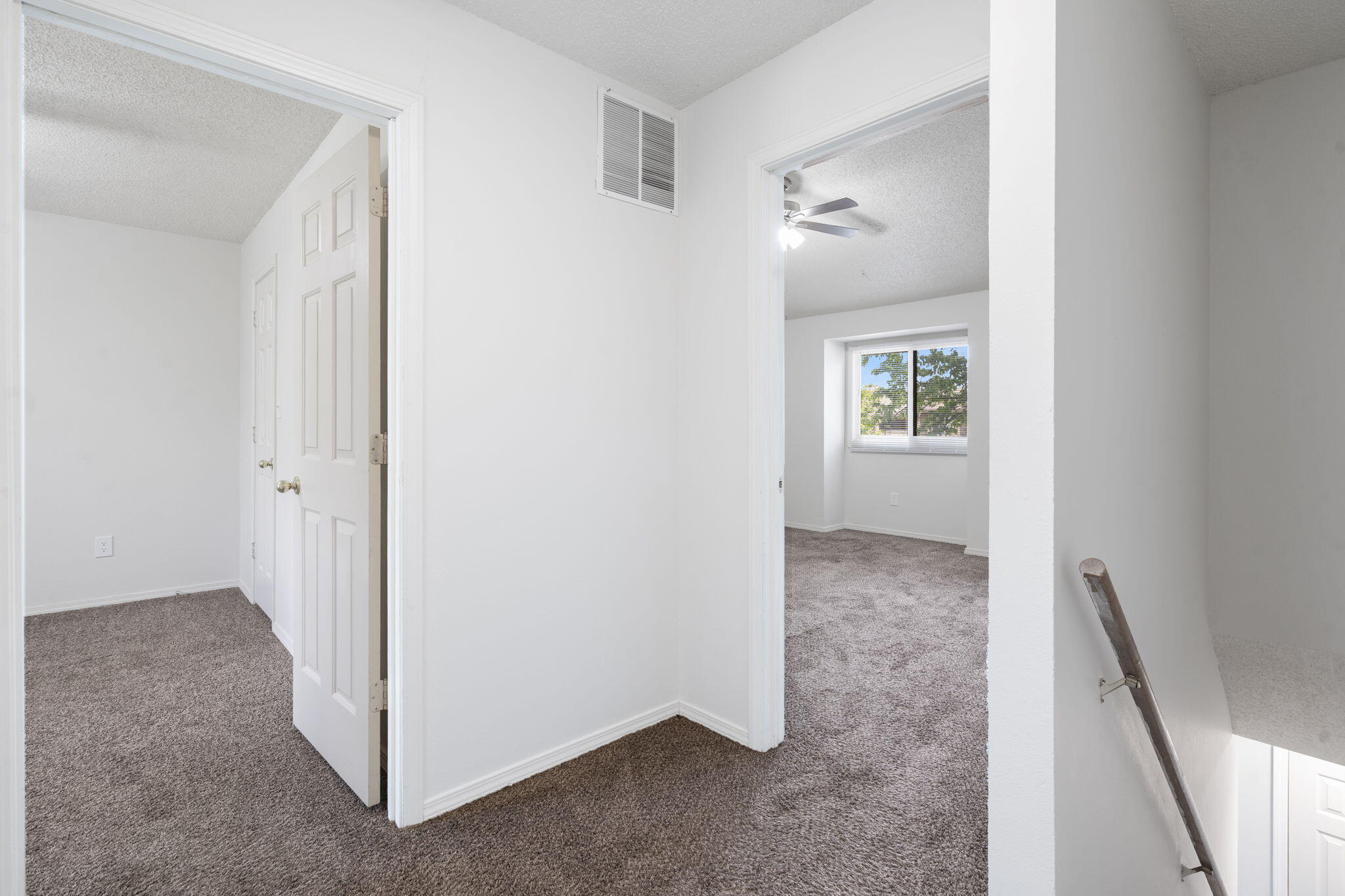 1707 East Walnut Lawn Street Property Photo 17