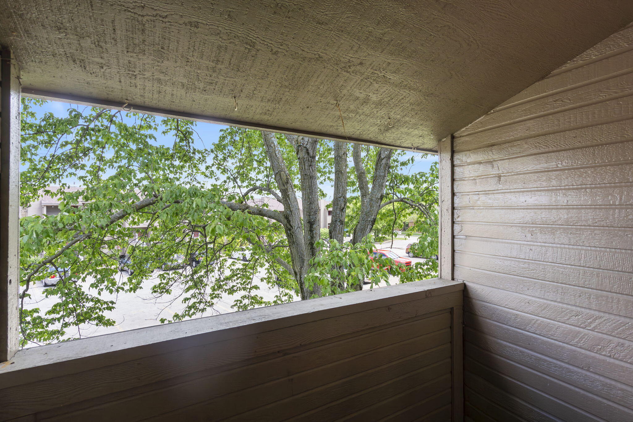1707 East Walnut Lawn Street Property Photo 21