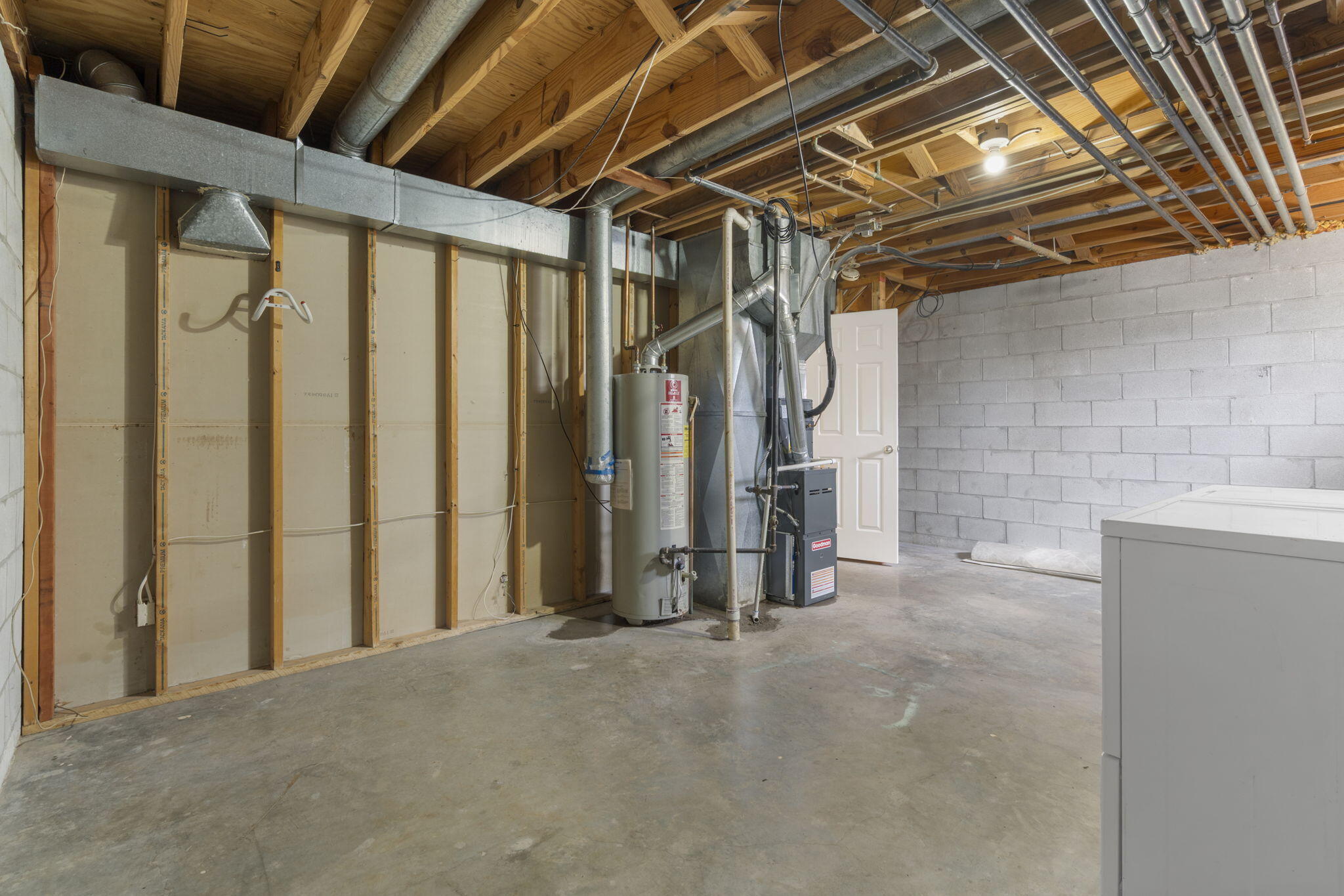 1707 East Walnut Lawn Street Property Photo 25