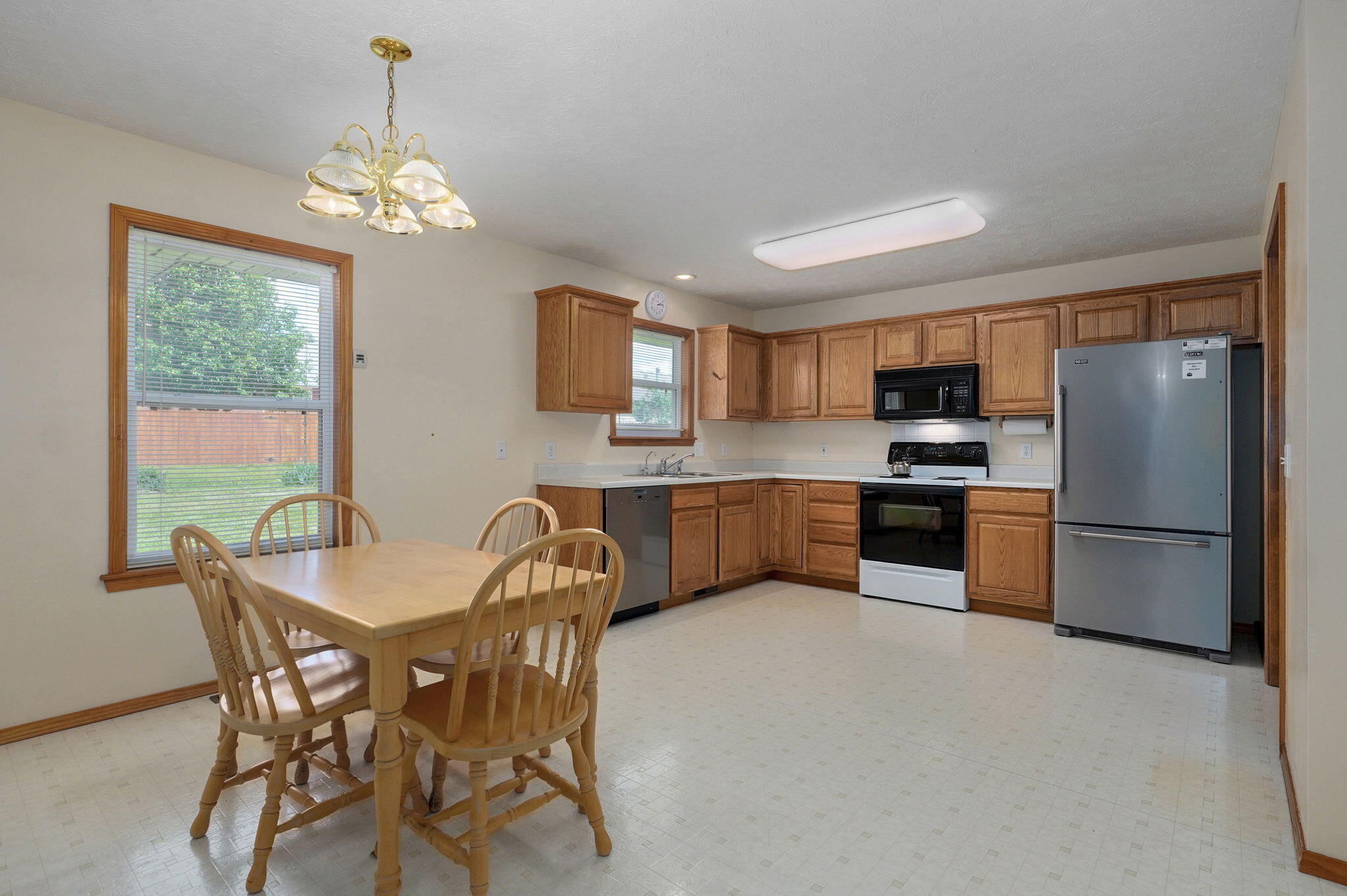 3633 West Village Terrace Property Photo 6