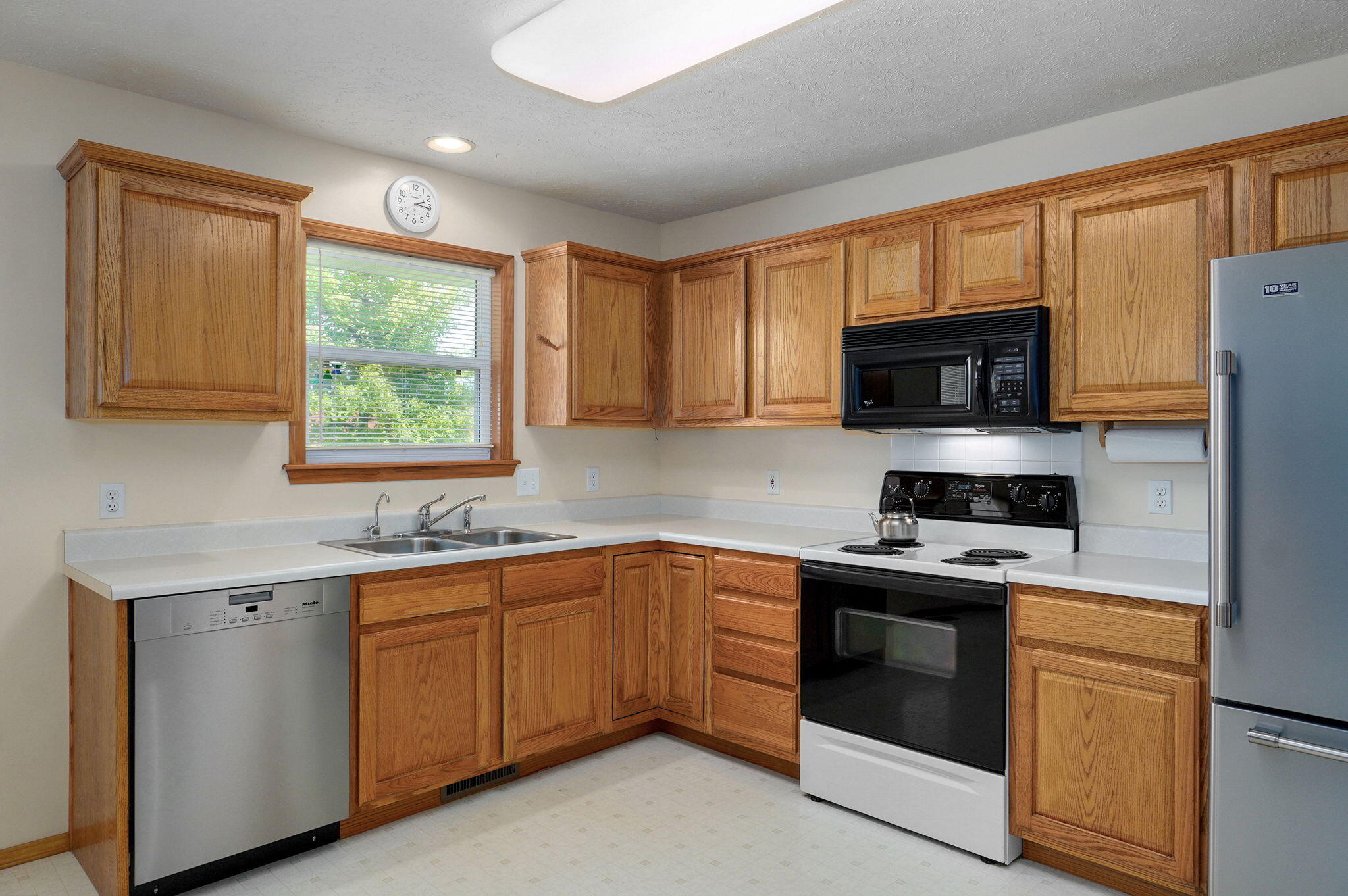 3633 West Village Terrace Property Photo 7