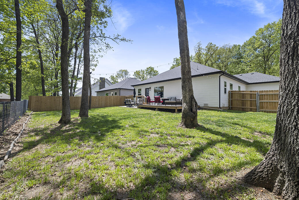 1178 North Douglas Avenue Property Photo 36