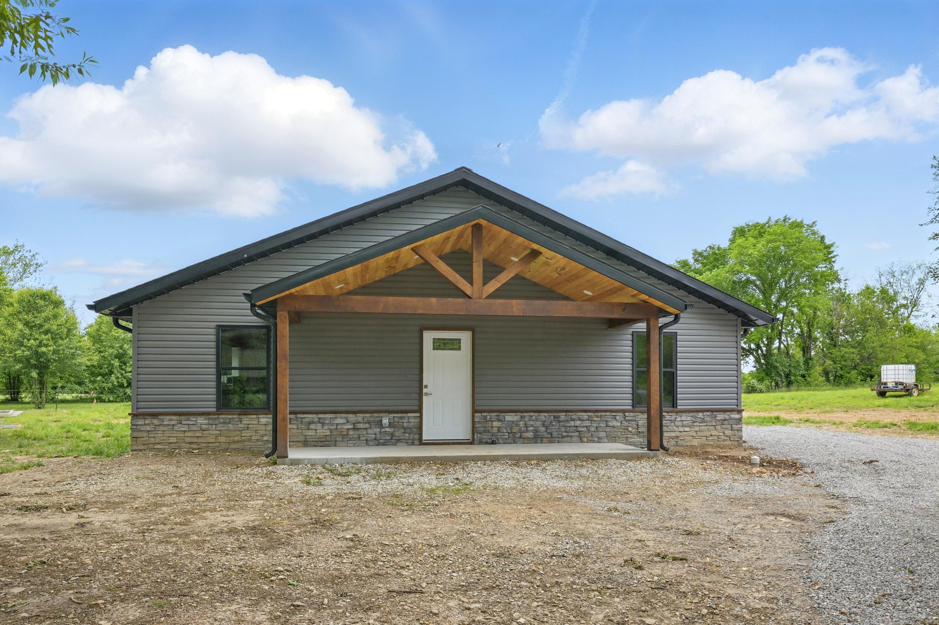 126 North Ozark Trail Property Photo