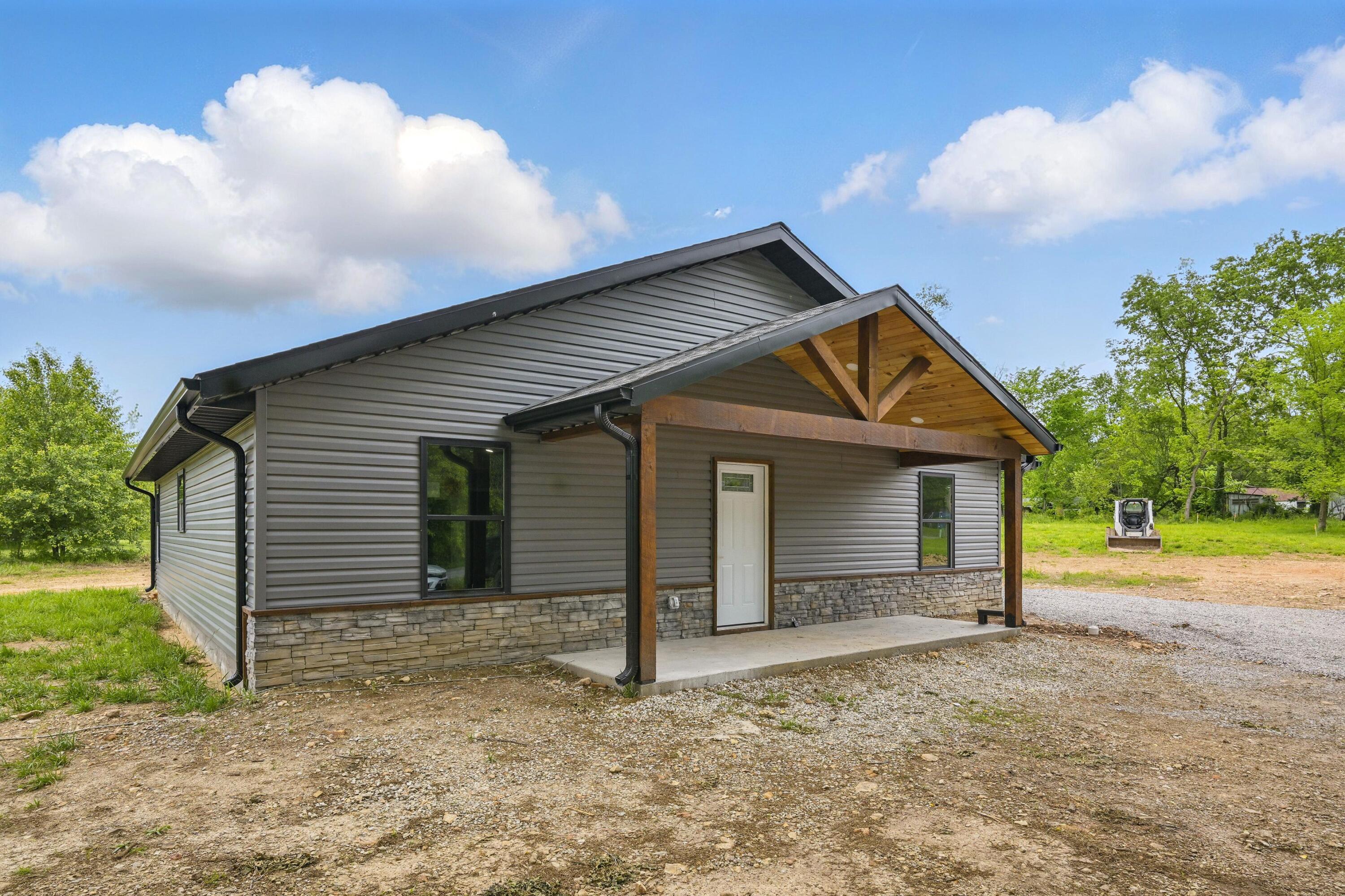 126 North Ozark Trail Property Photo 27