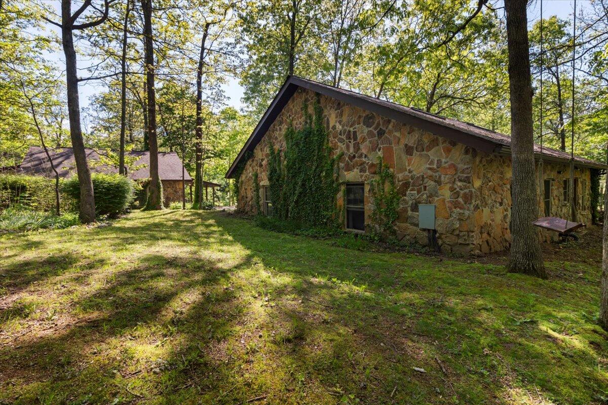 12704 County Road 7370 Property Photo 7