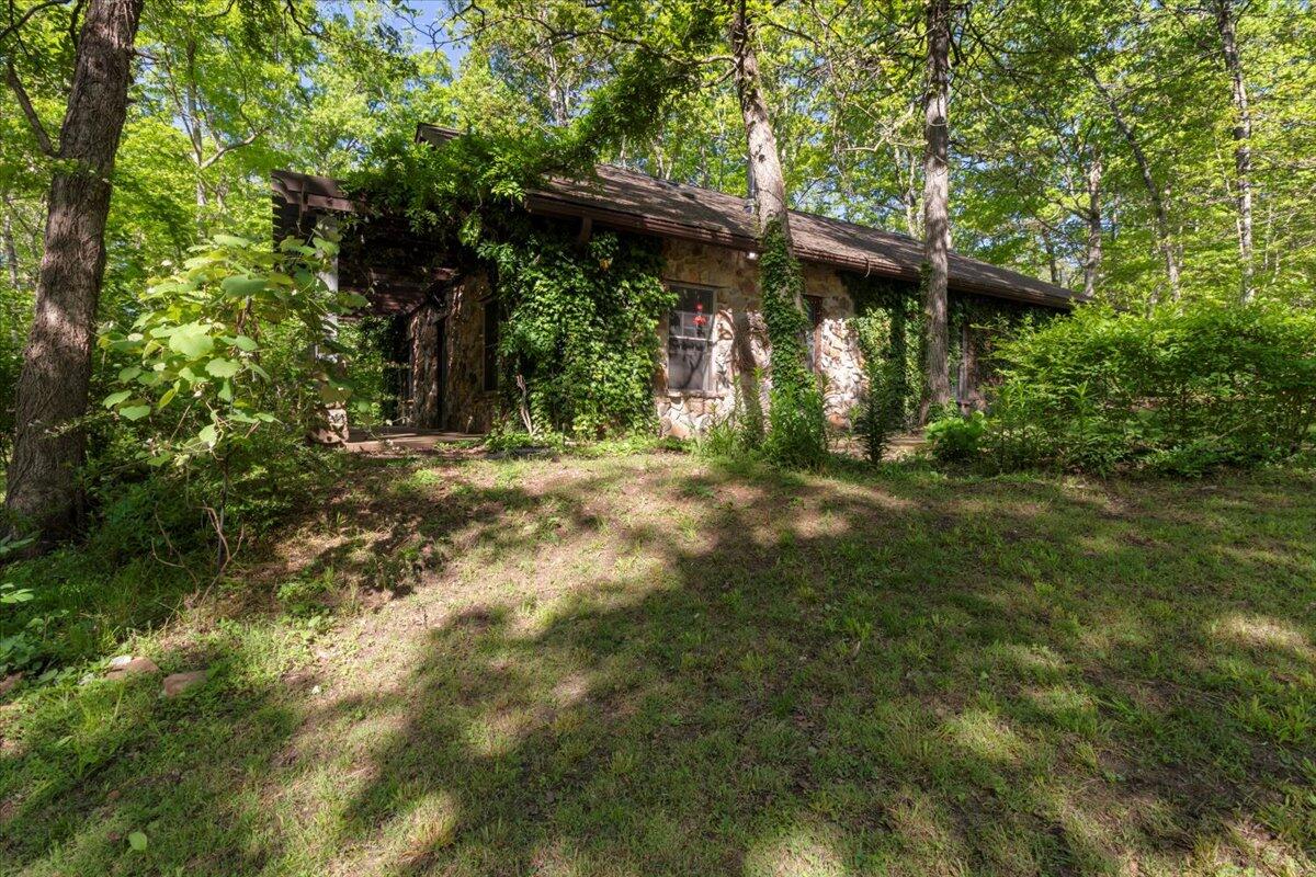 12704 County Road 7370 Property Photo 8