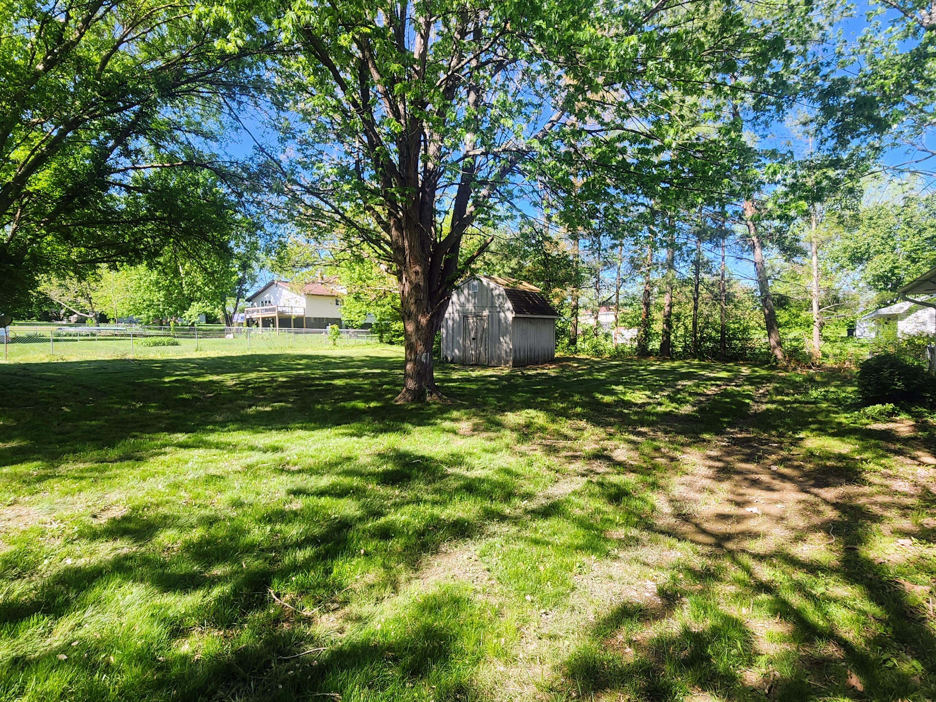 1204 Dewey Street Property Photo 4