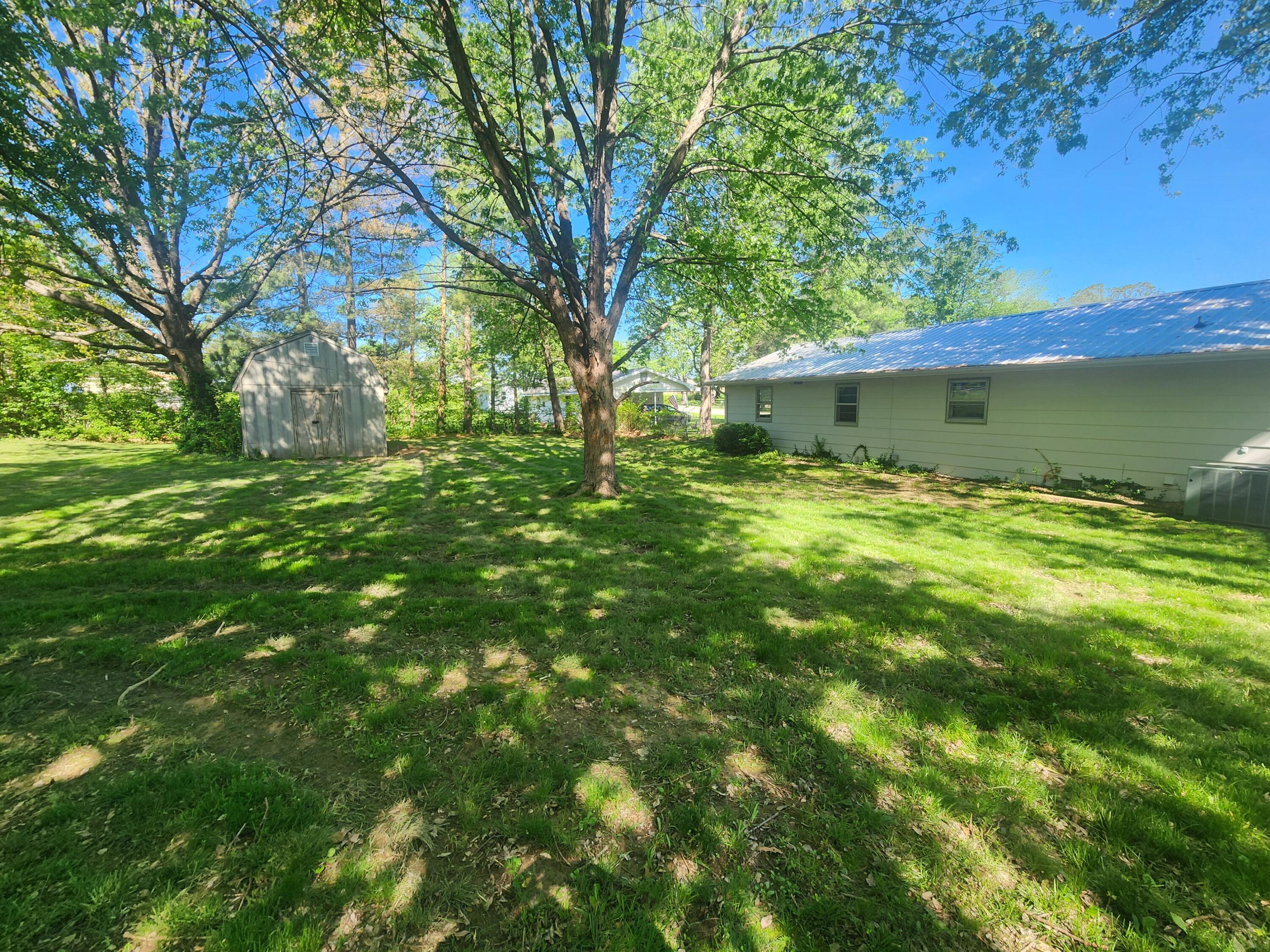 1204 Dewey Street Property Photo 5