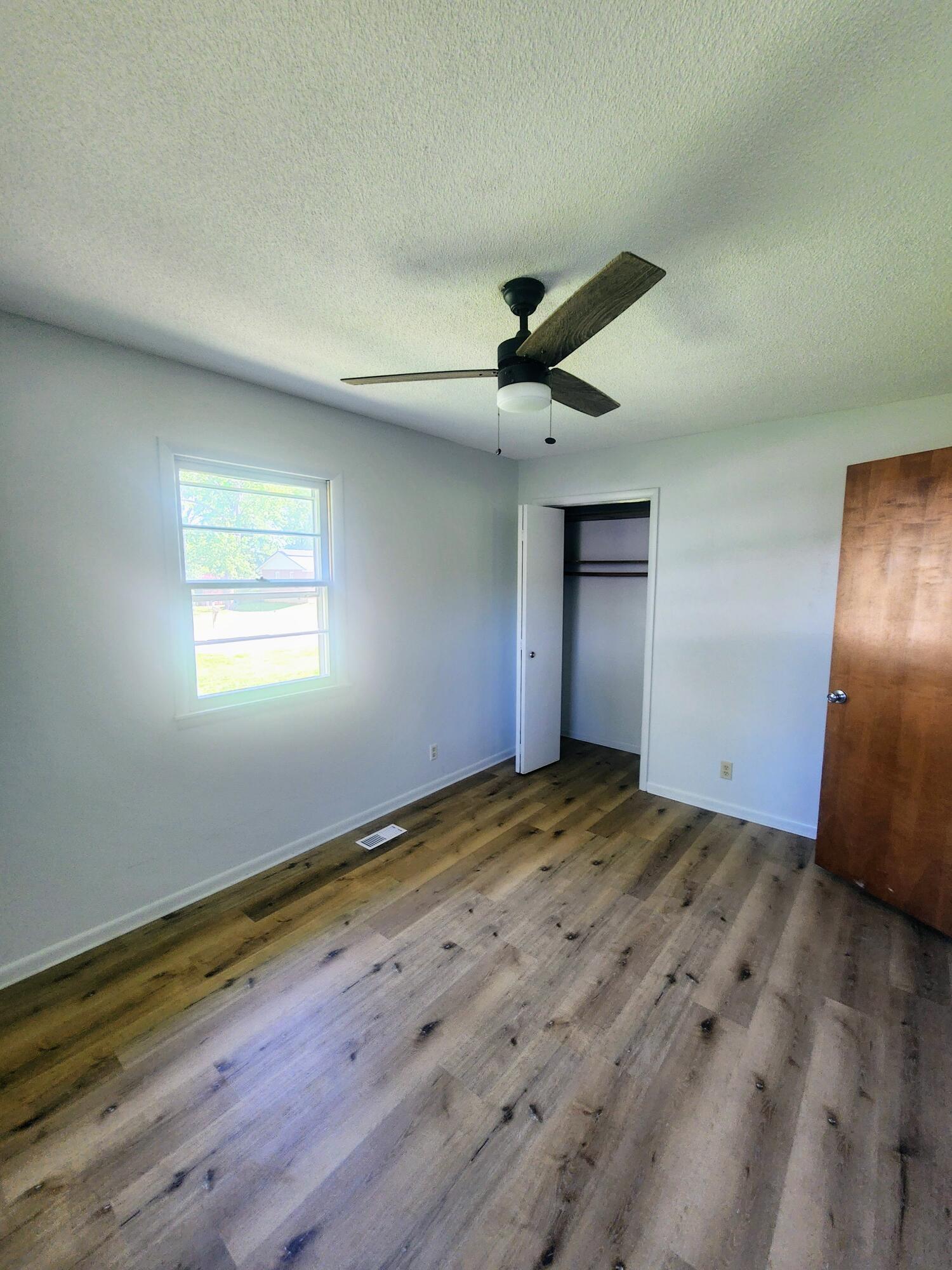 1204 Dewey Street Property Photo 16
