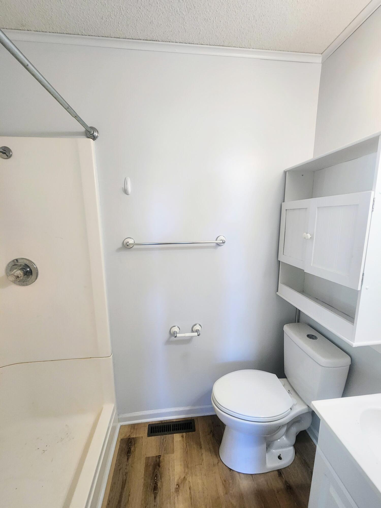 1204 Dewey Street Property Photo 17