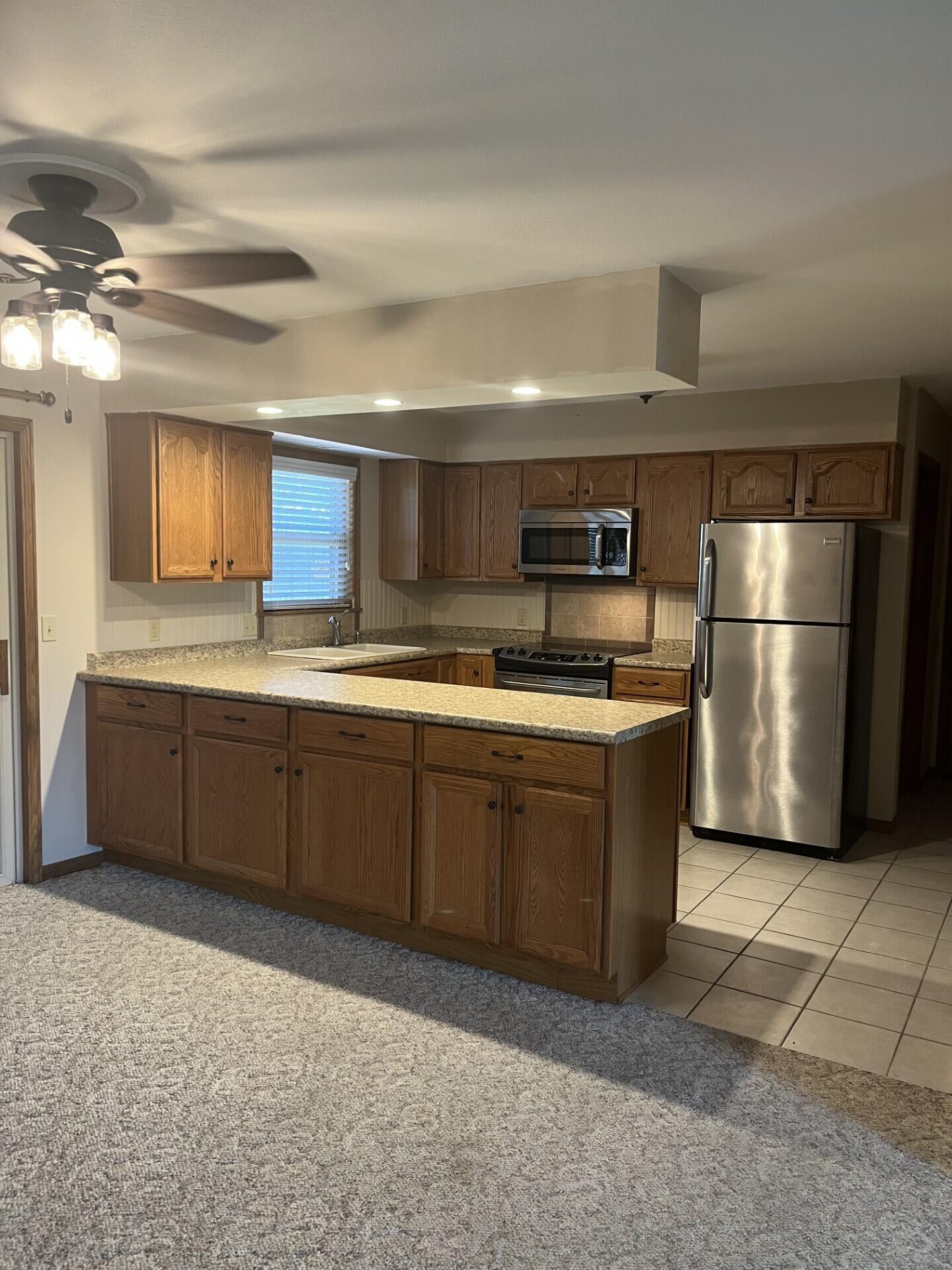 12 Bridgeview Drive Property Photo 3
