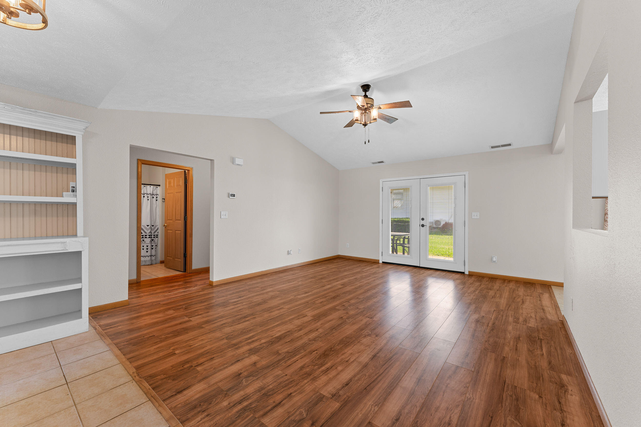 144 Leighs Way Property Photo 4