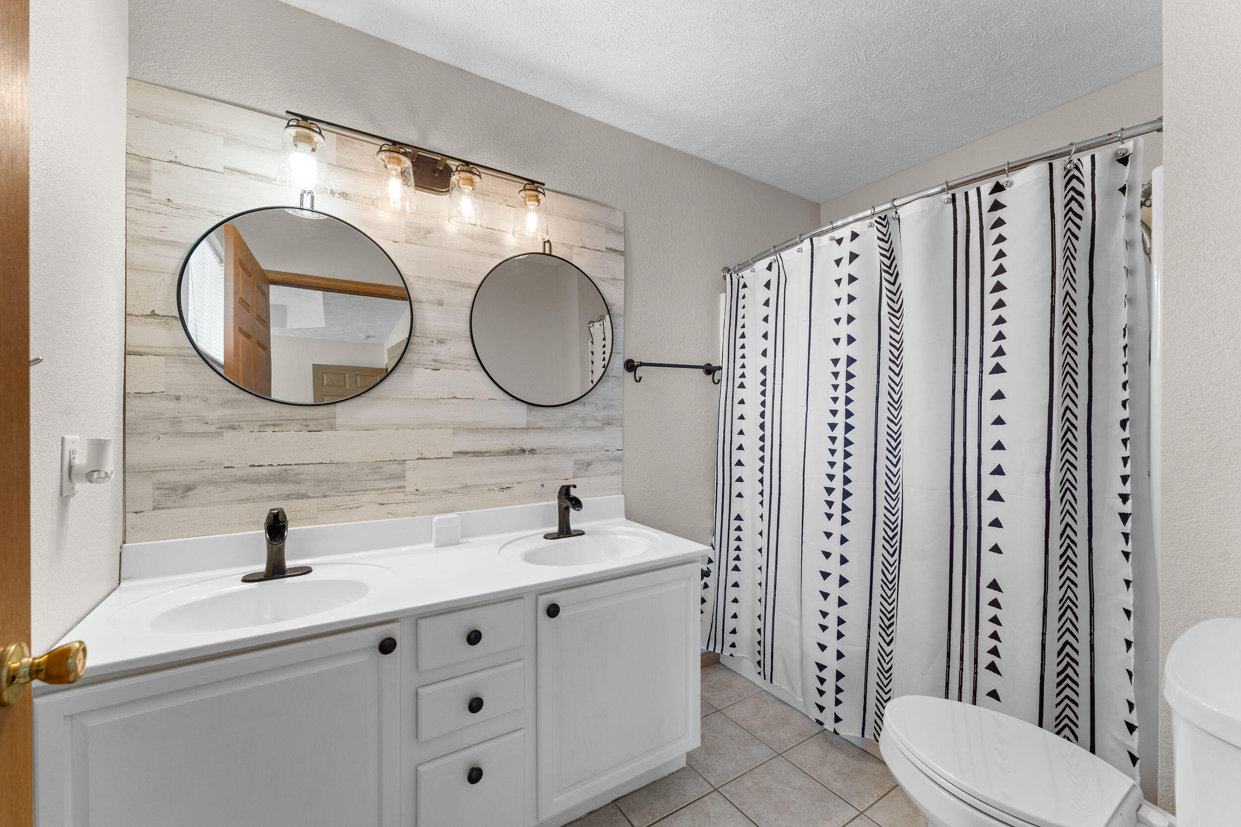 144 Leighs Way Property Photo 15