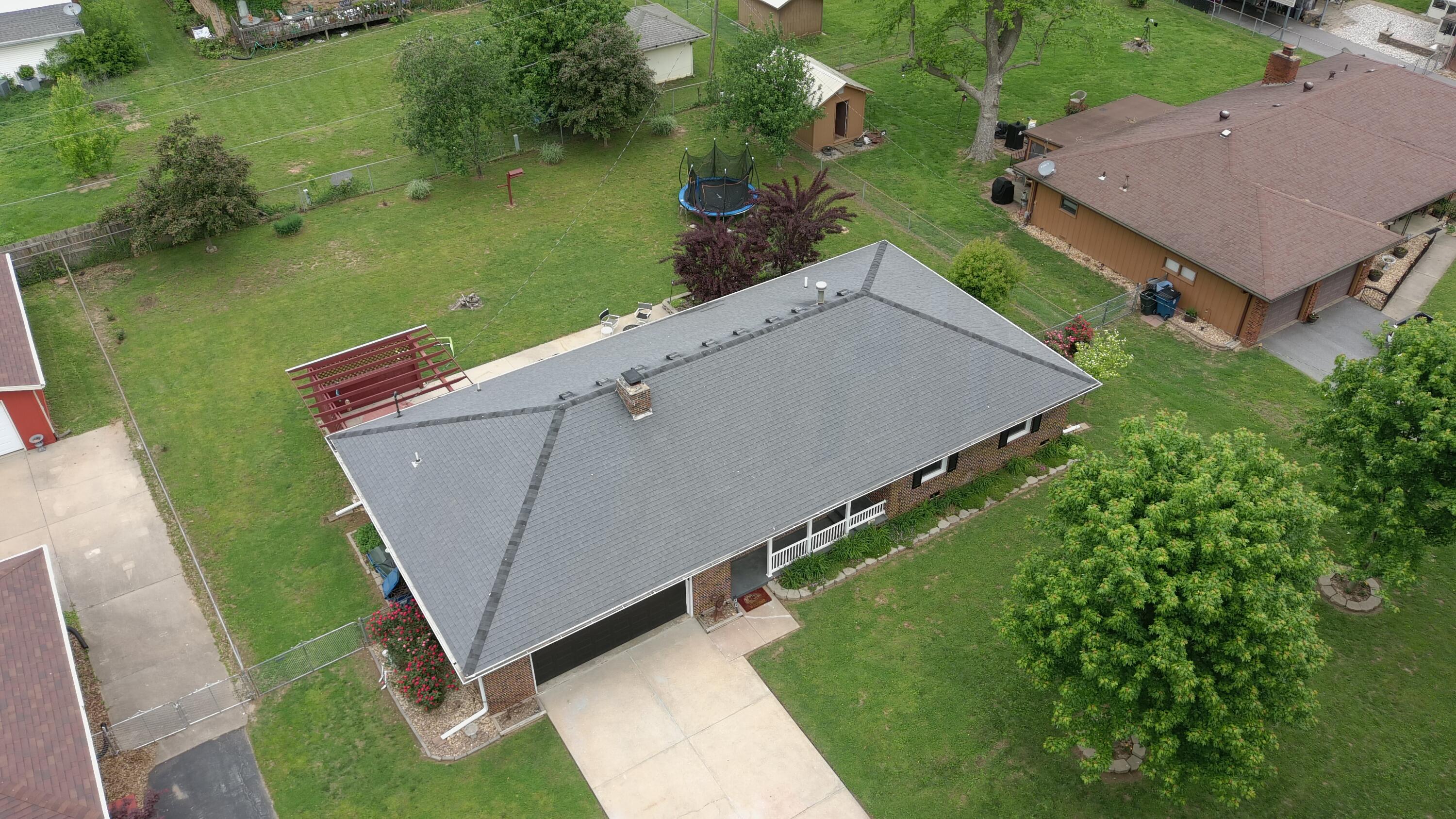 205 West Aven Avenue Property Photo 3