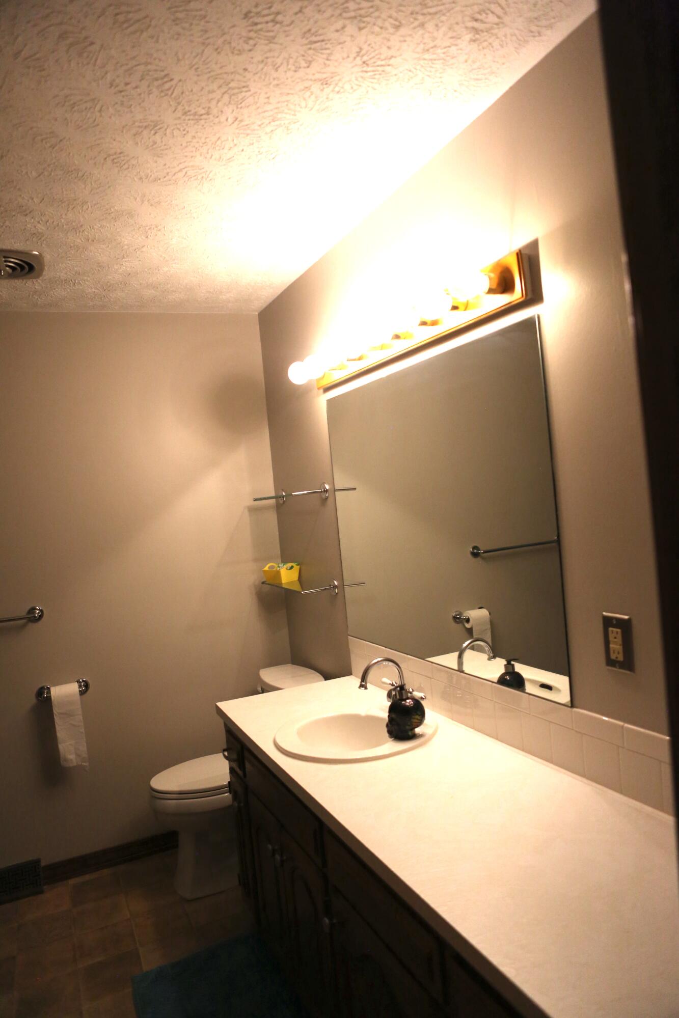 205 West Aven Avenue Property Photo 19