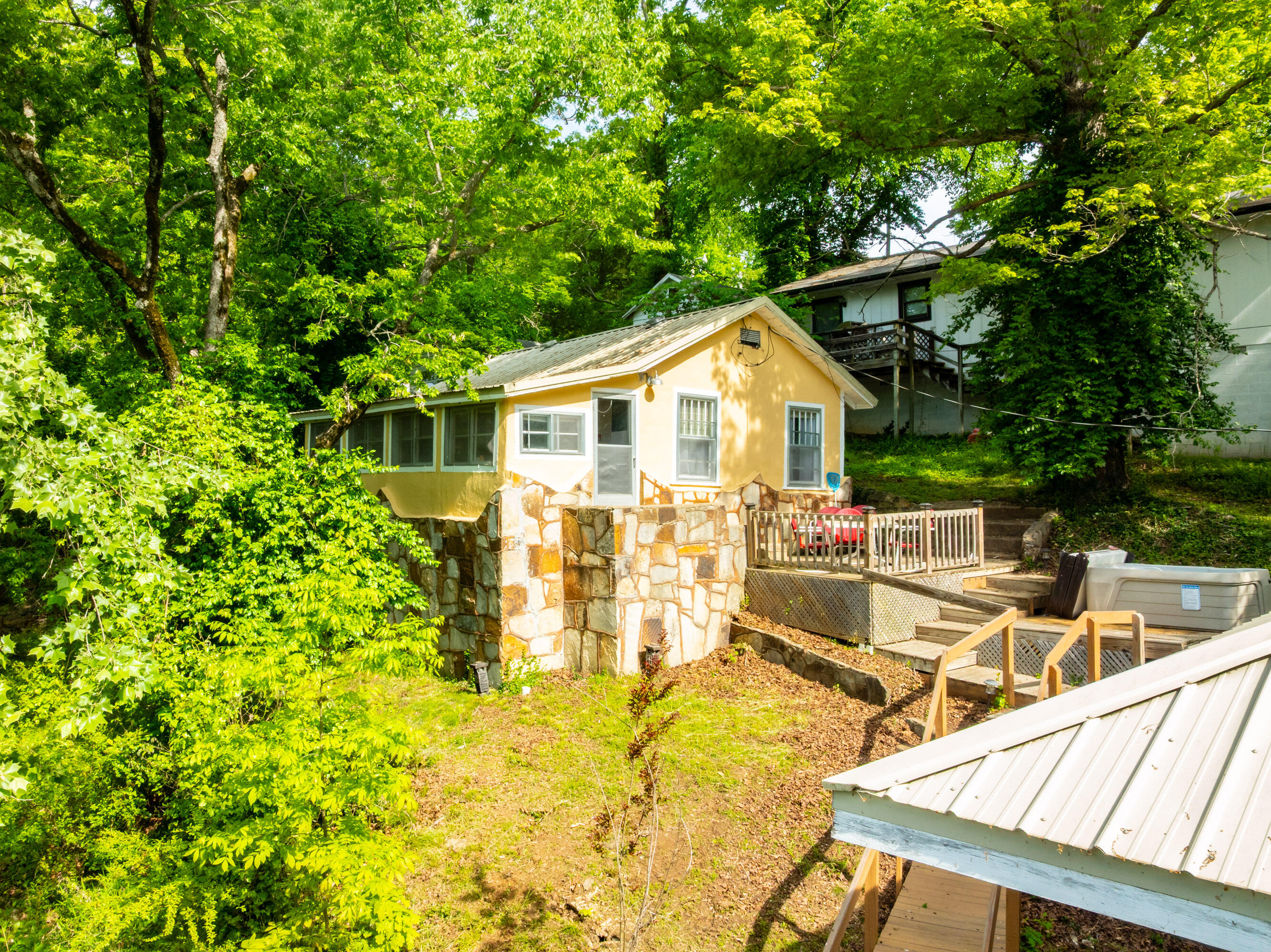 274 & 286 Beach Boulevard Property Photo 3