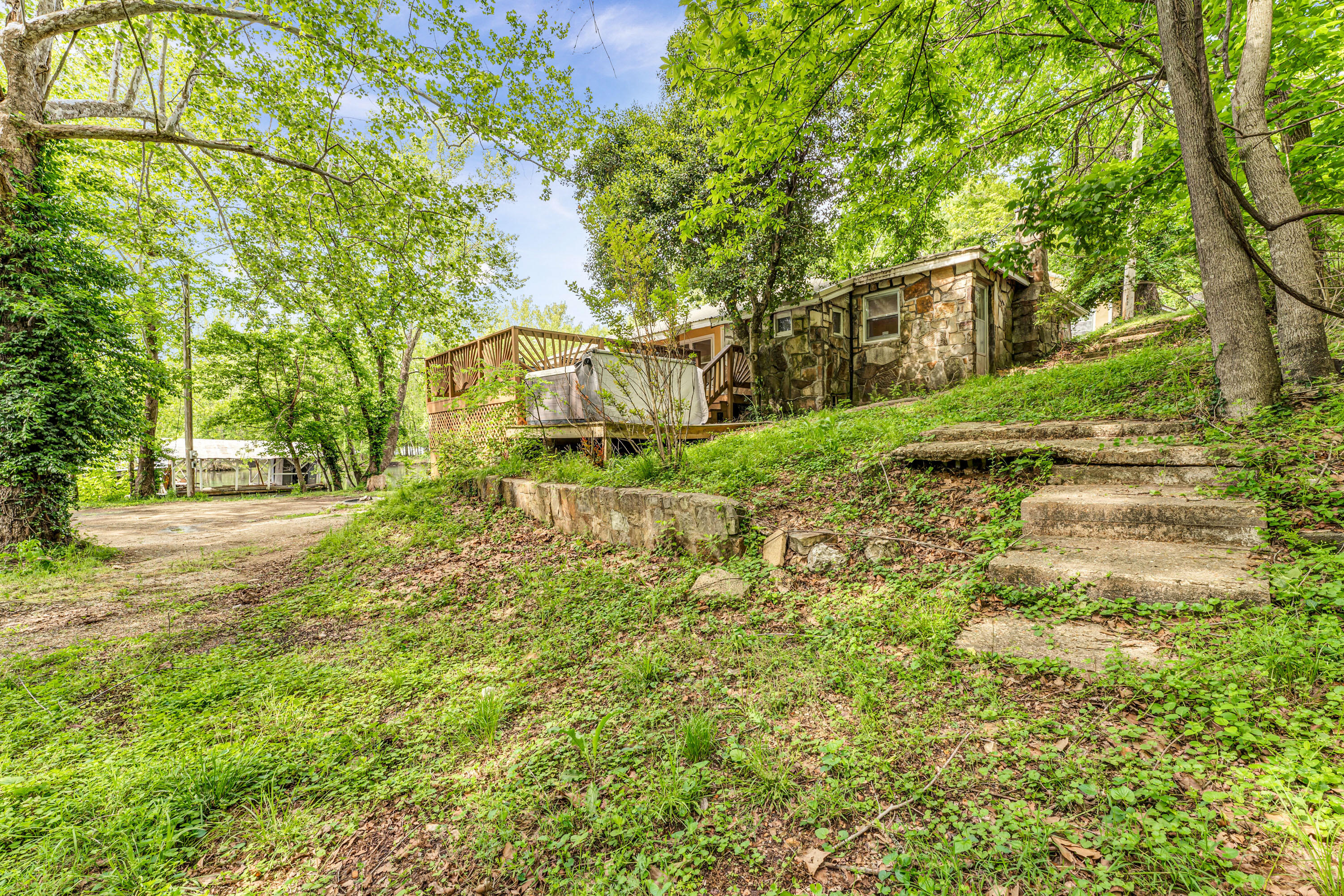 274 & 286 Beach Boulevard Property Photo 12