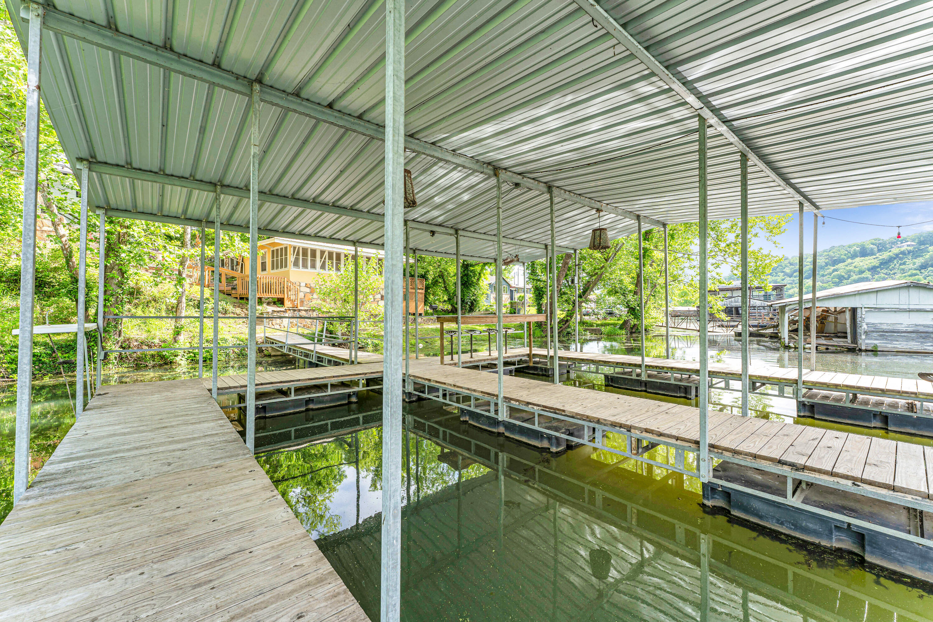 274 & 286 Beach Boulevard Property Photo 35