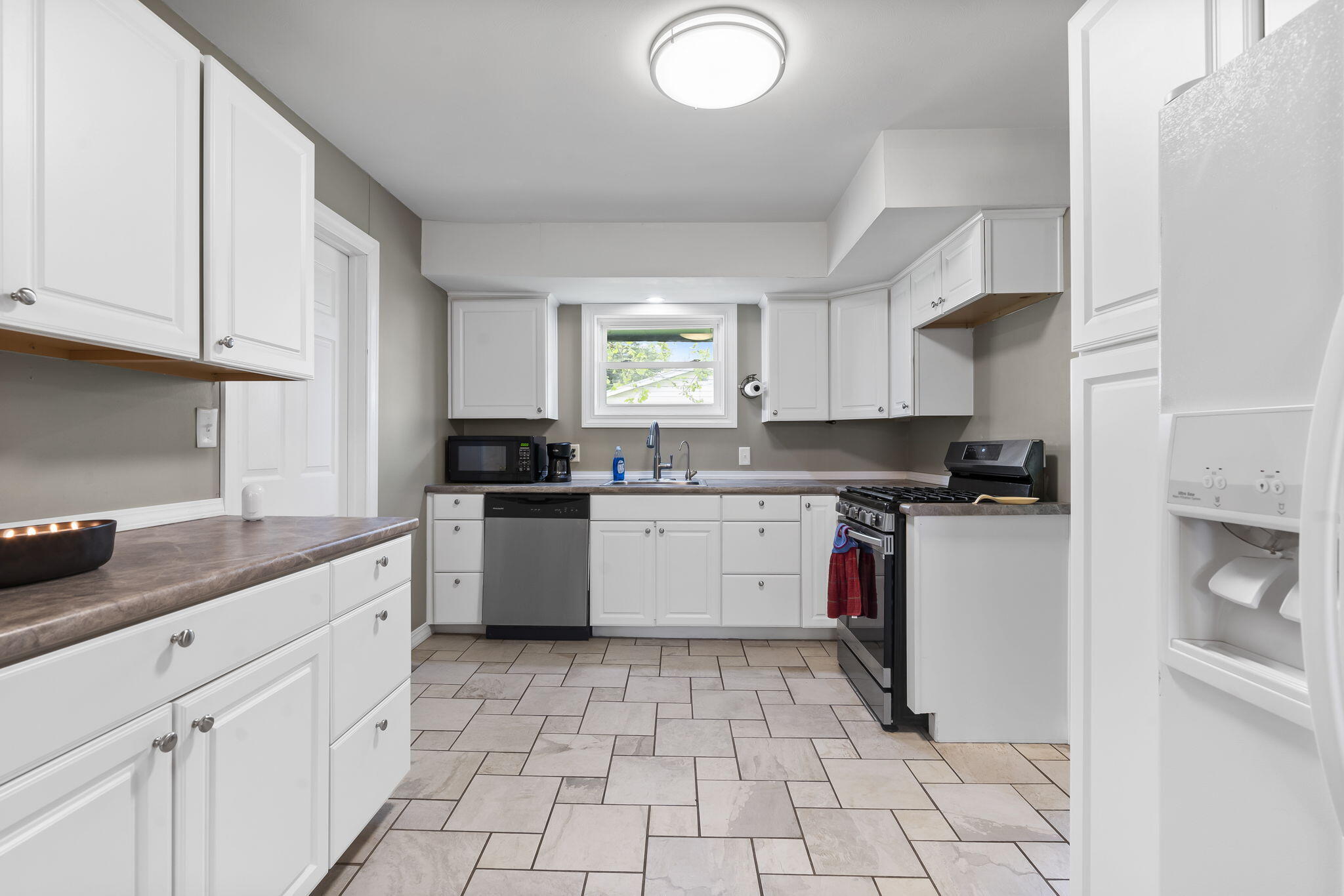 2875 South Madison Avenue Property Photo 11