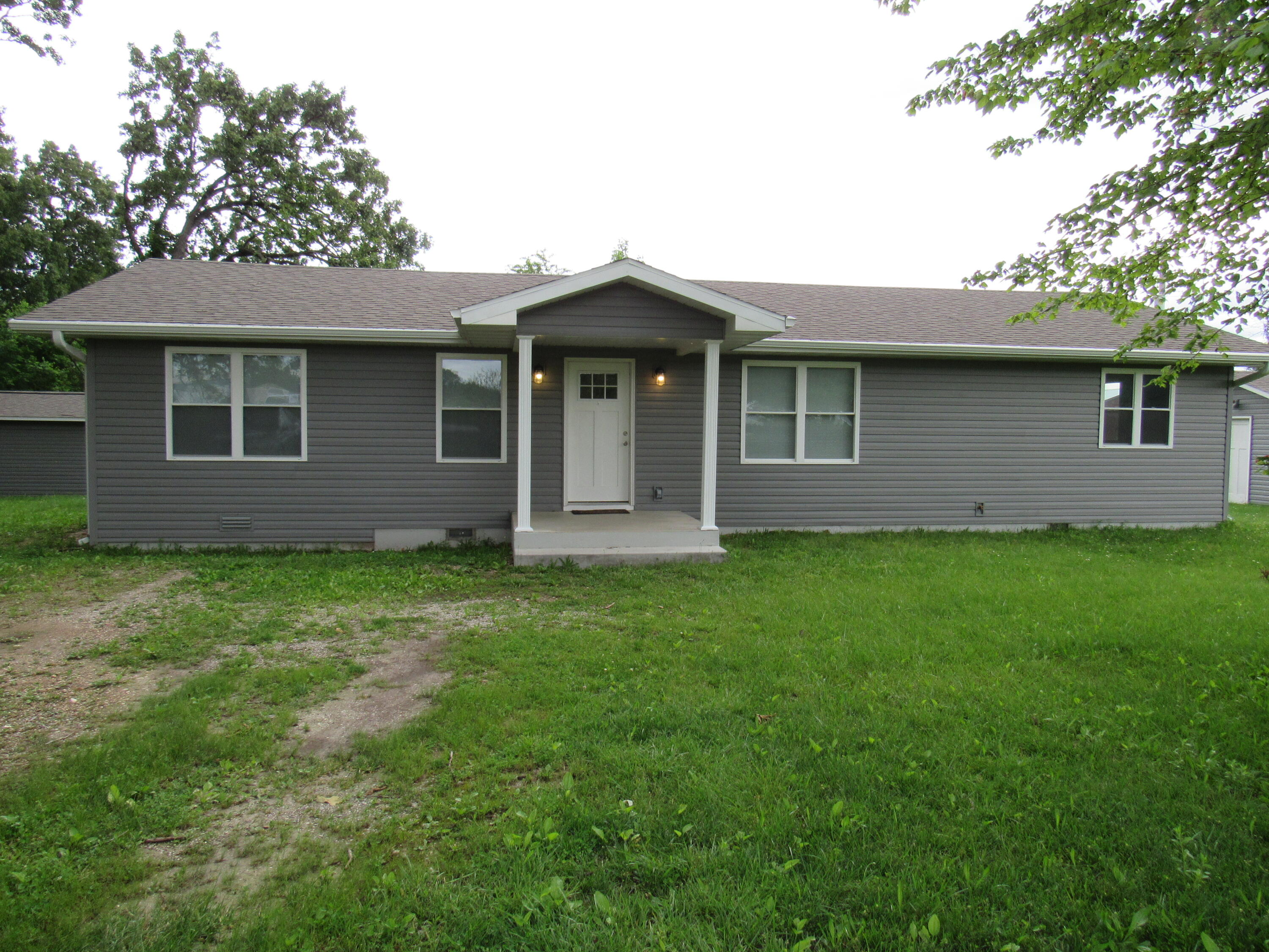 100 Patterson Road Property Photo 1