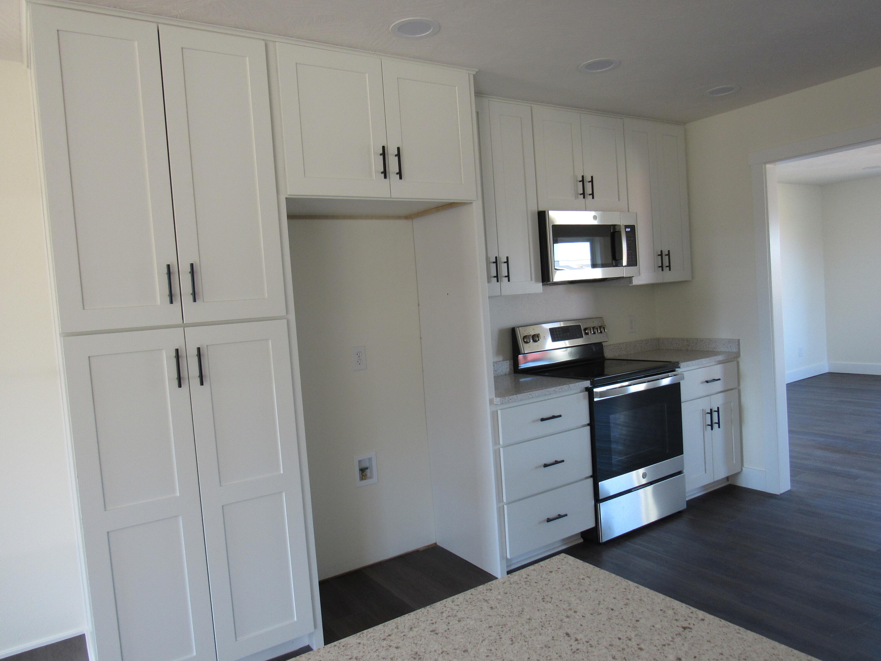 100 Patterson Road Property Photo 4