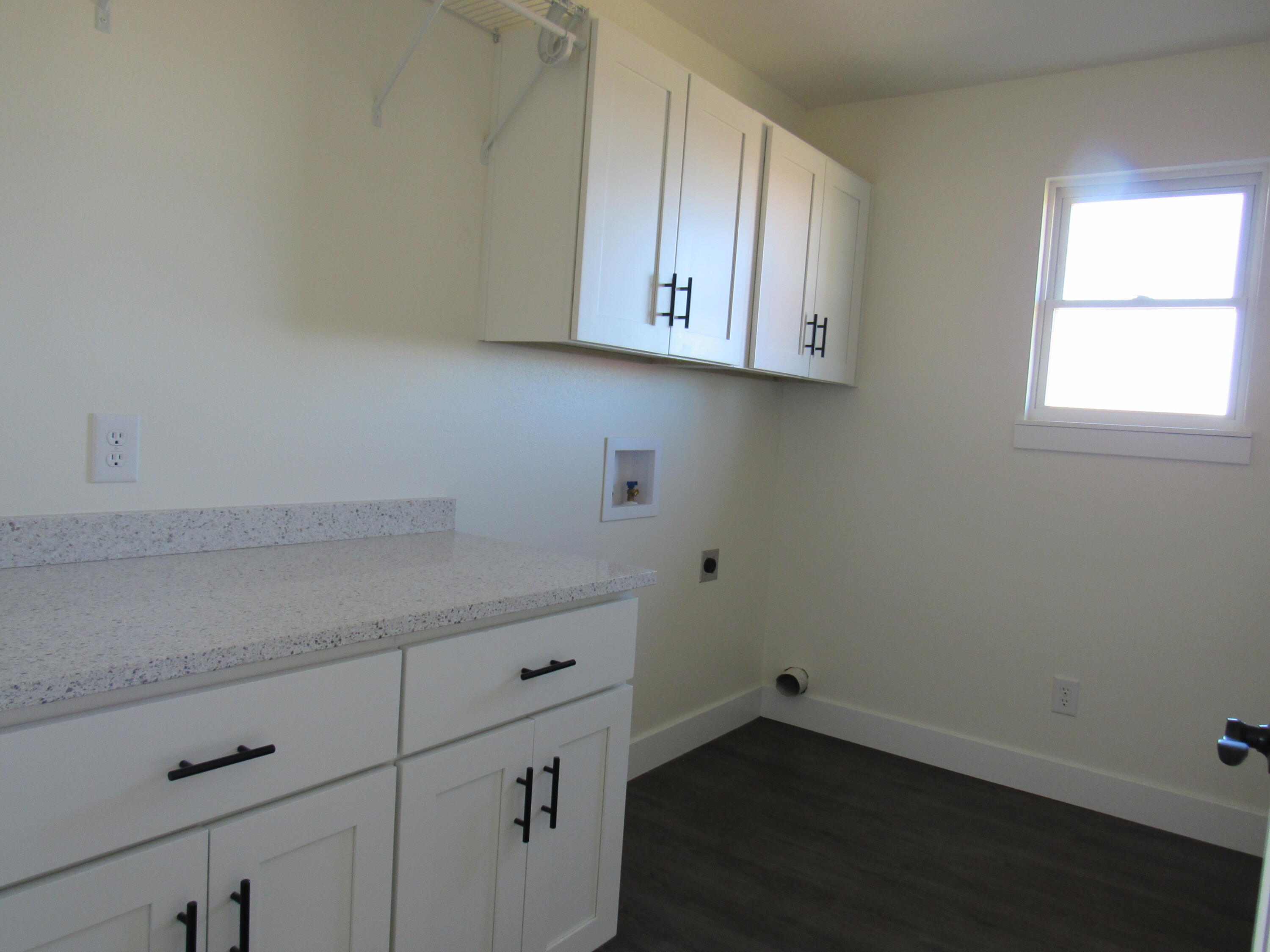100 Patterson Road Property Photo 6