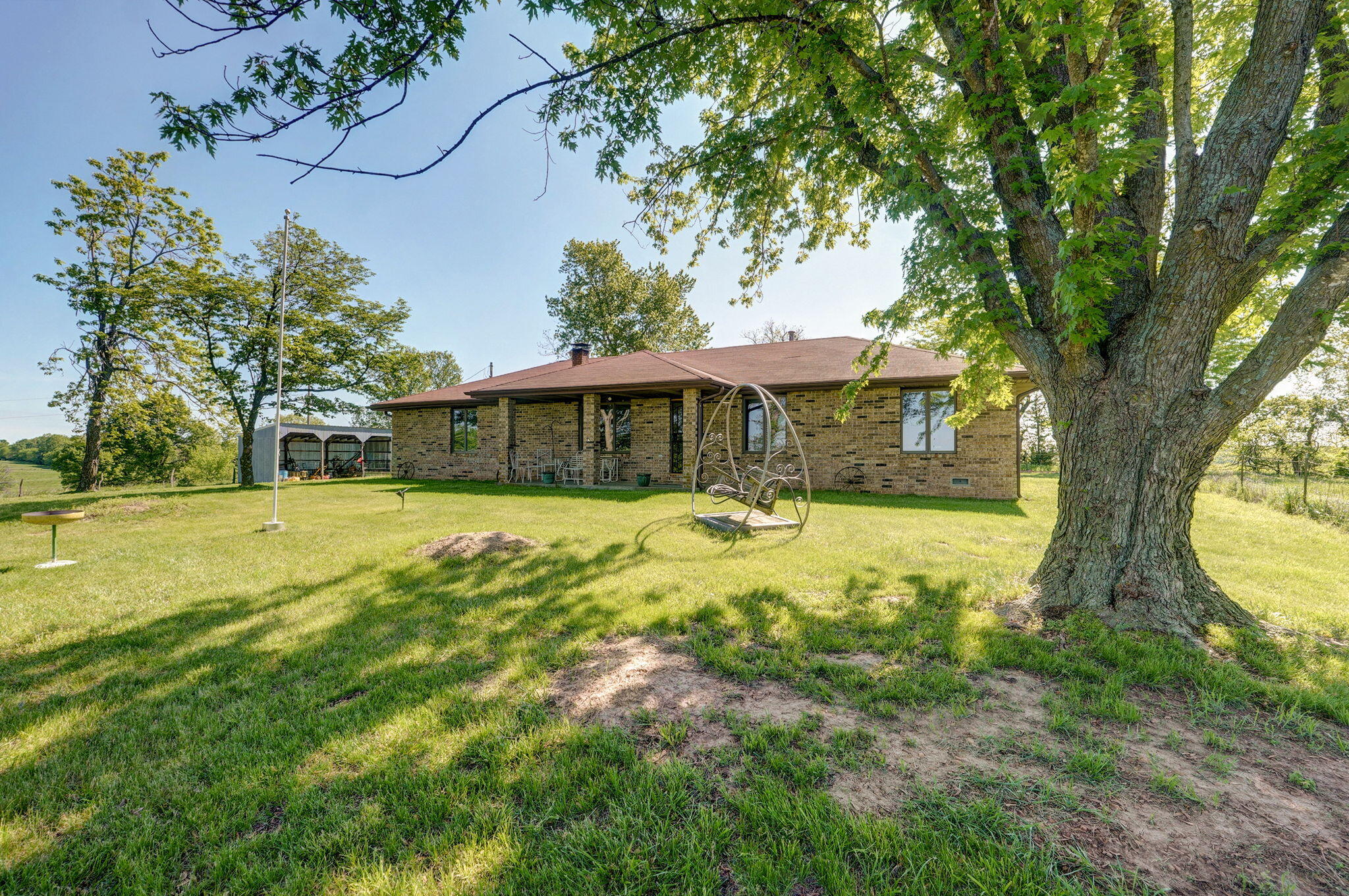 8610 North Farm Road 53 Property Photo 7