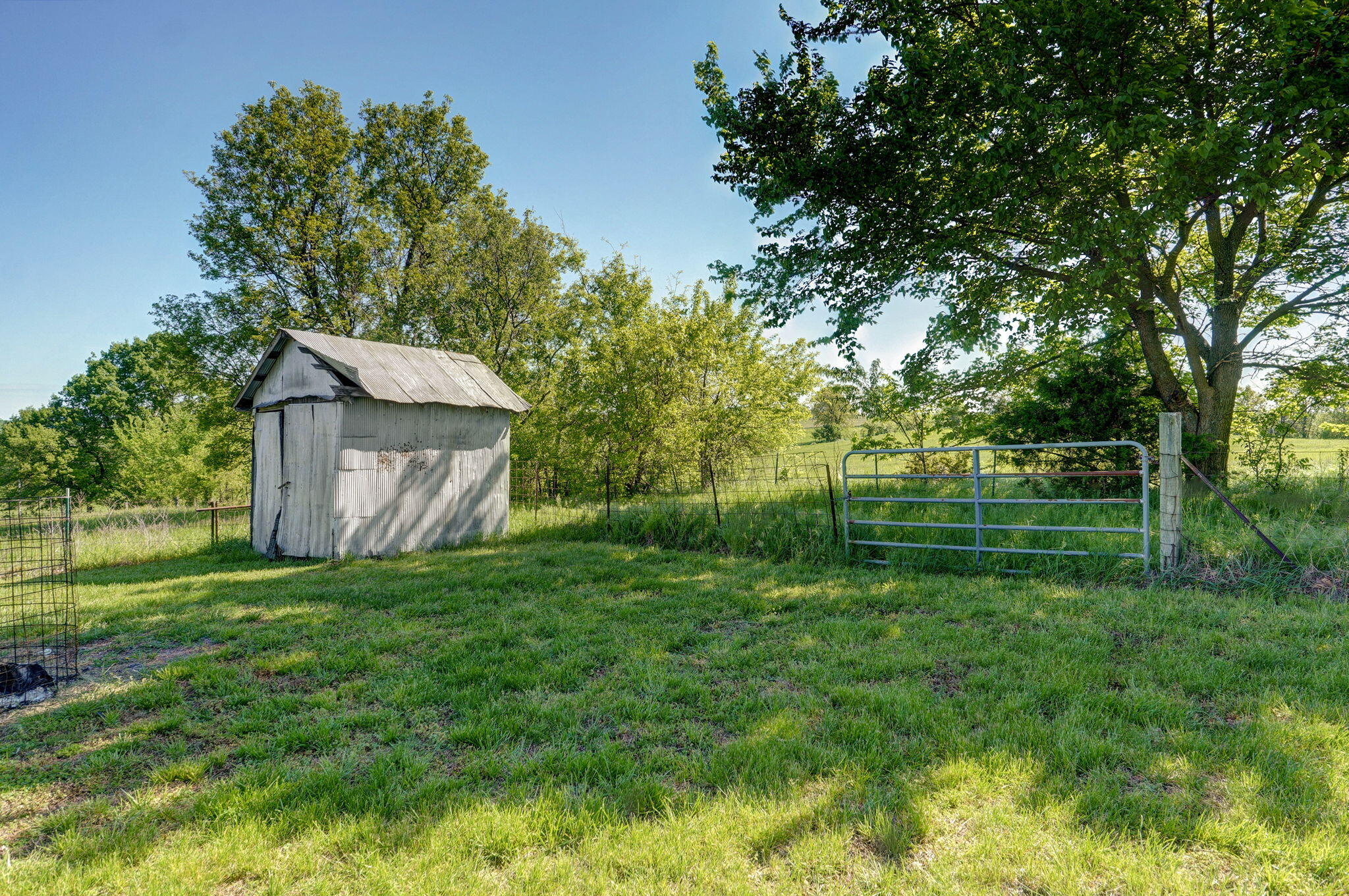 8610 North Farm Road 53 Property Photo 27