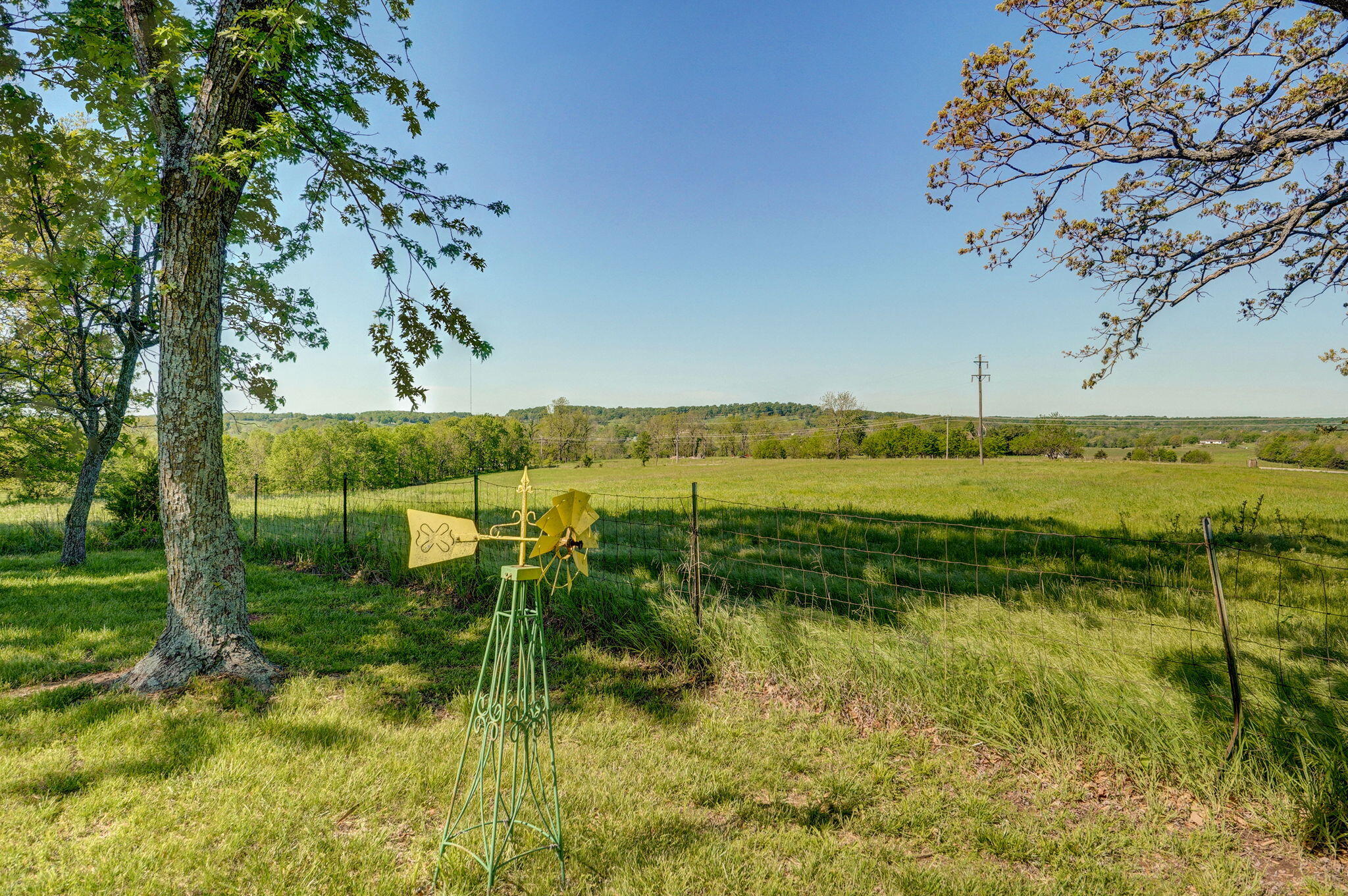 8610 North Farm Road 53 Property Photo 52