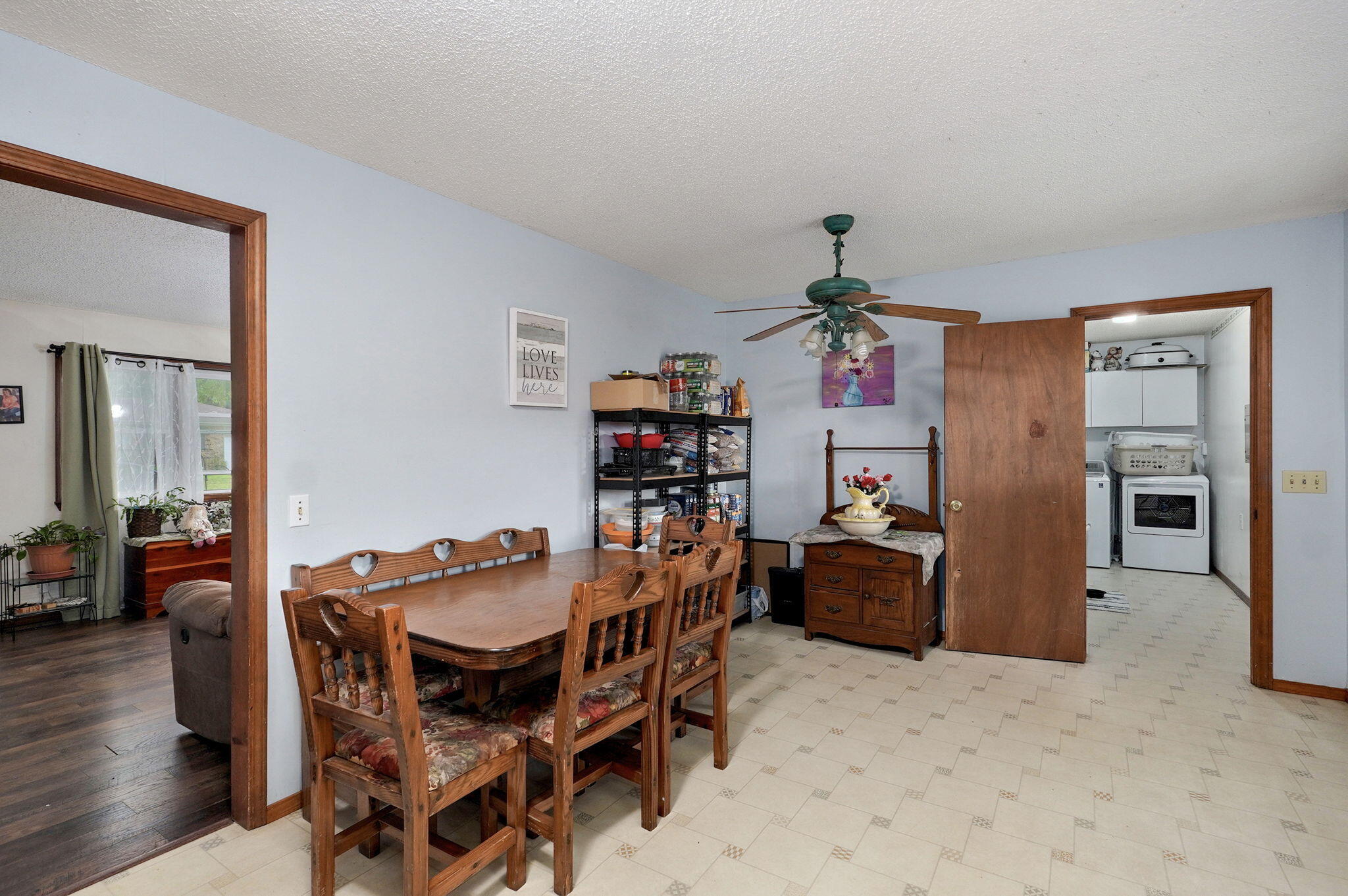 1609 East Kentwood Street Property Photo 14