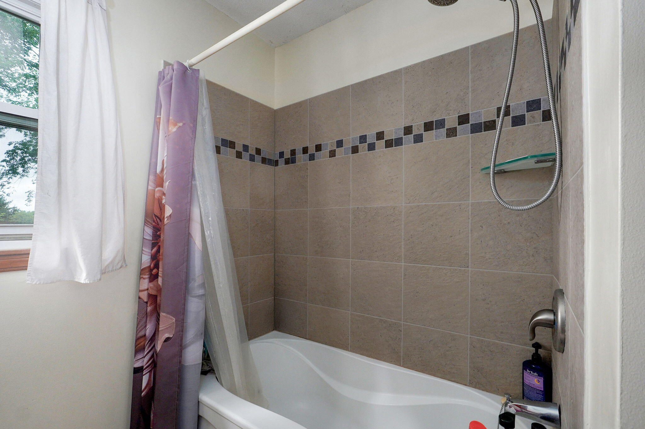 1609 East Kentwood Street Property Photo 24
