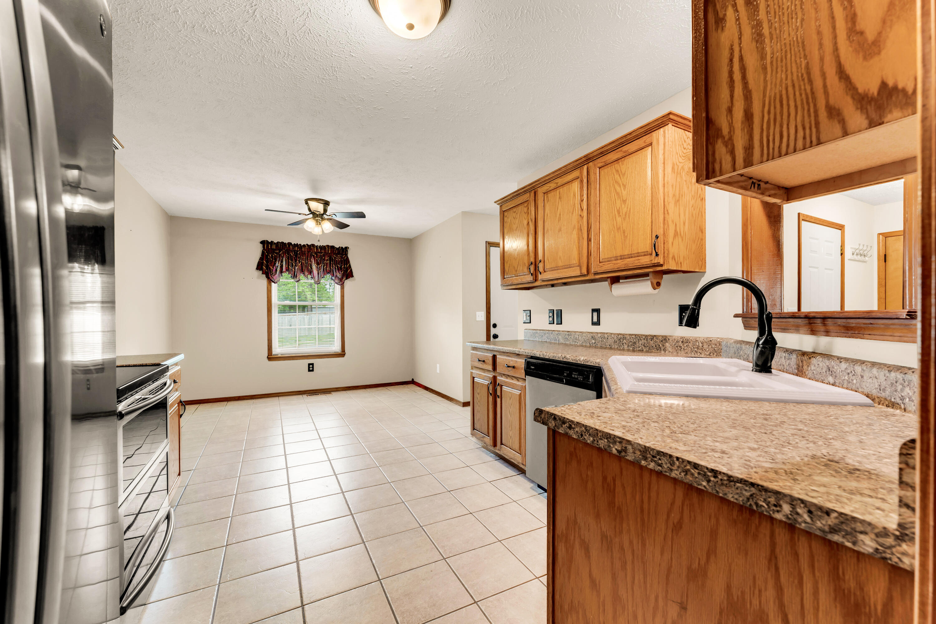 3742 West Village Terrace Property Photo 10