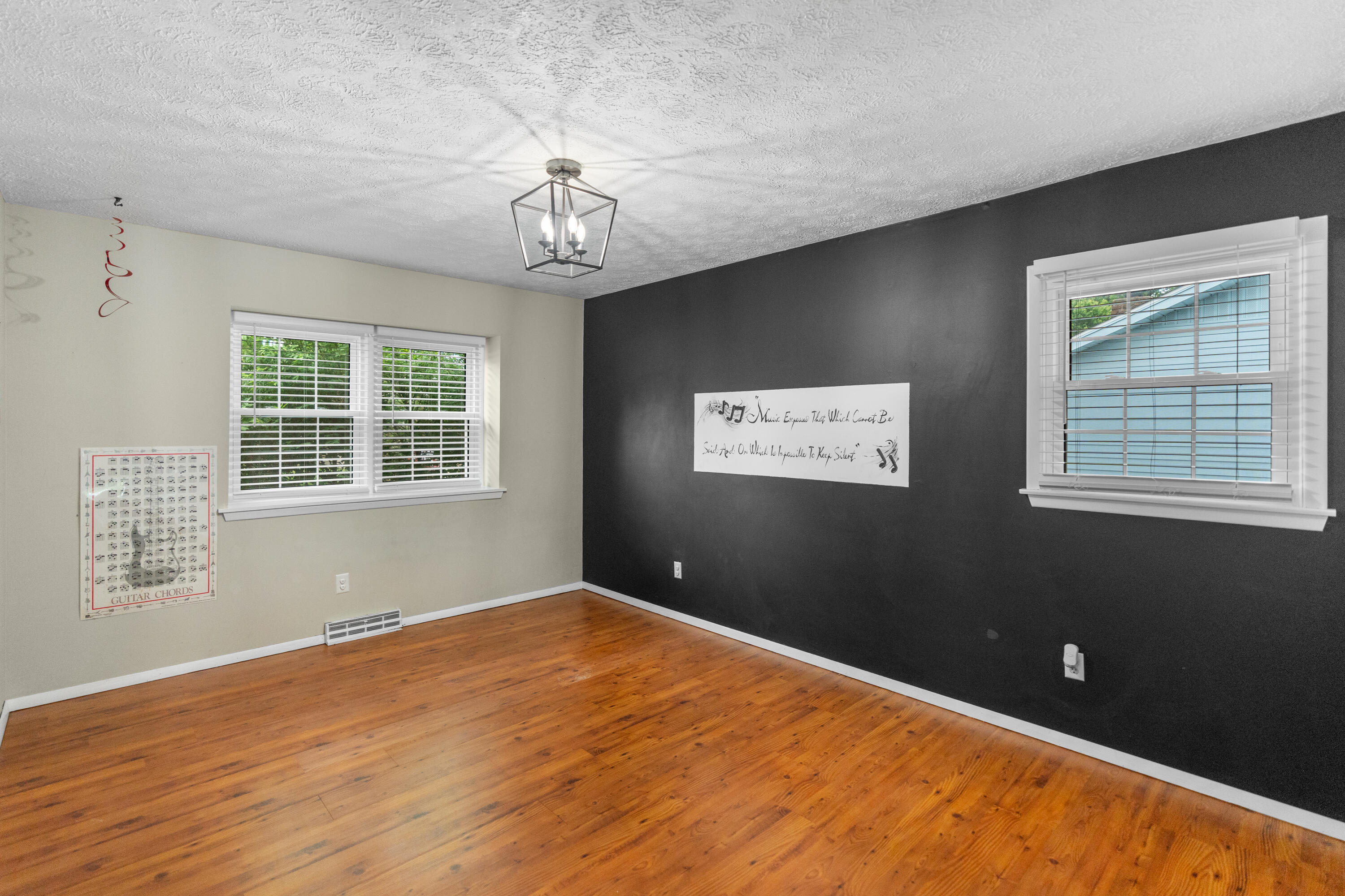 3145 South Glenhaven Avenue Property Photo 28