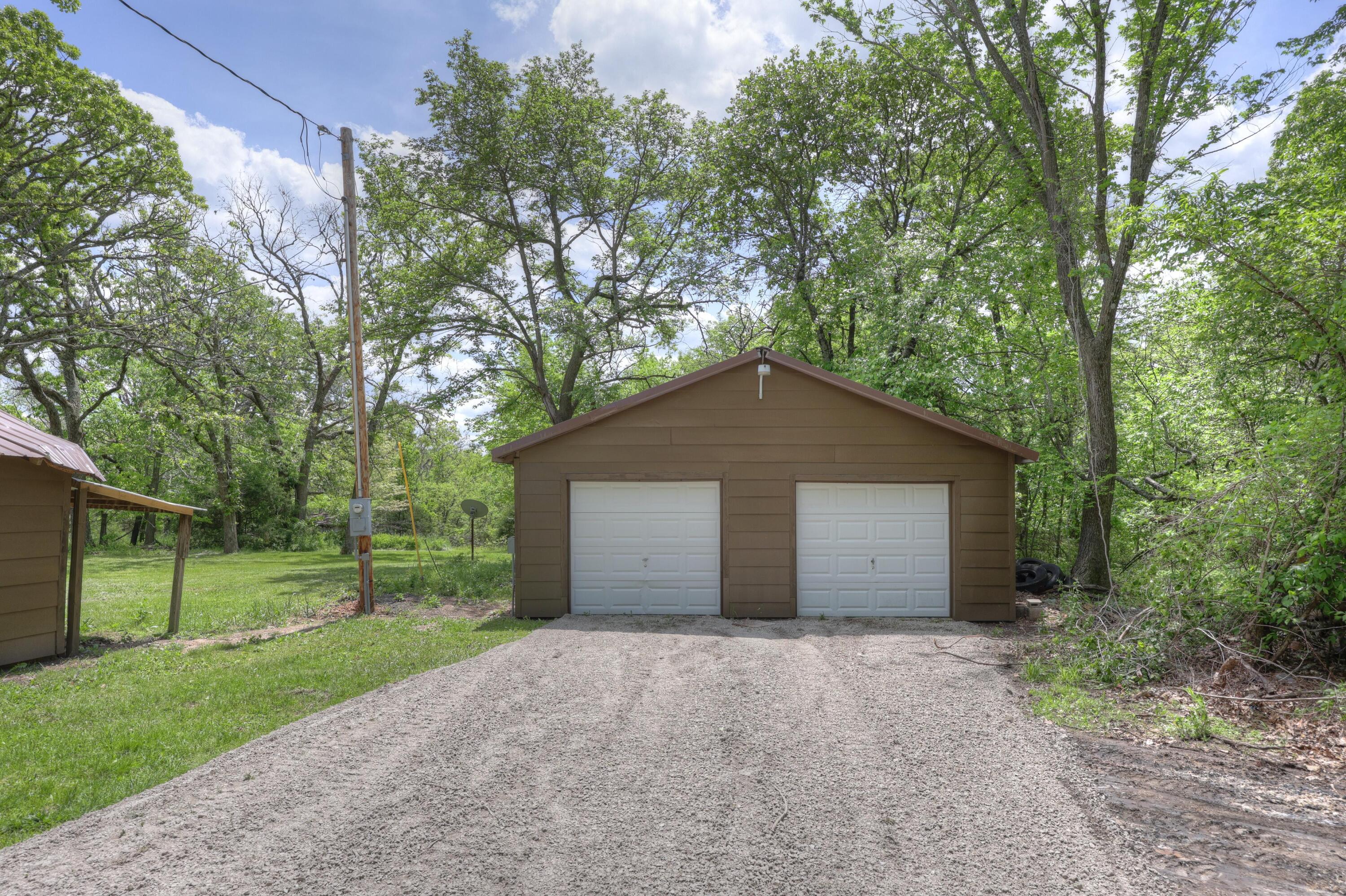 4095 Gum Road Property Photo 4